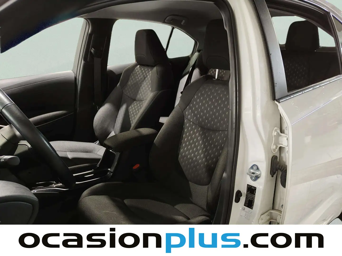 Foto Toyota Corolla Toyota Corolla 140H Style (140 CV)