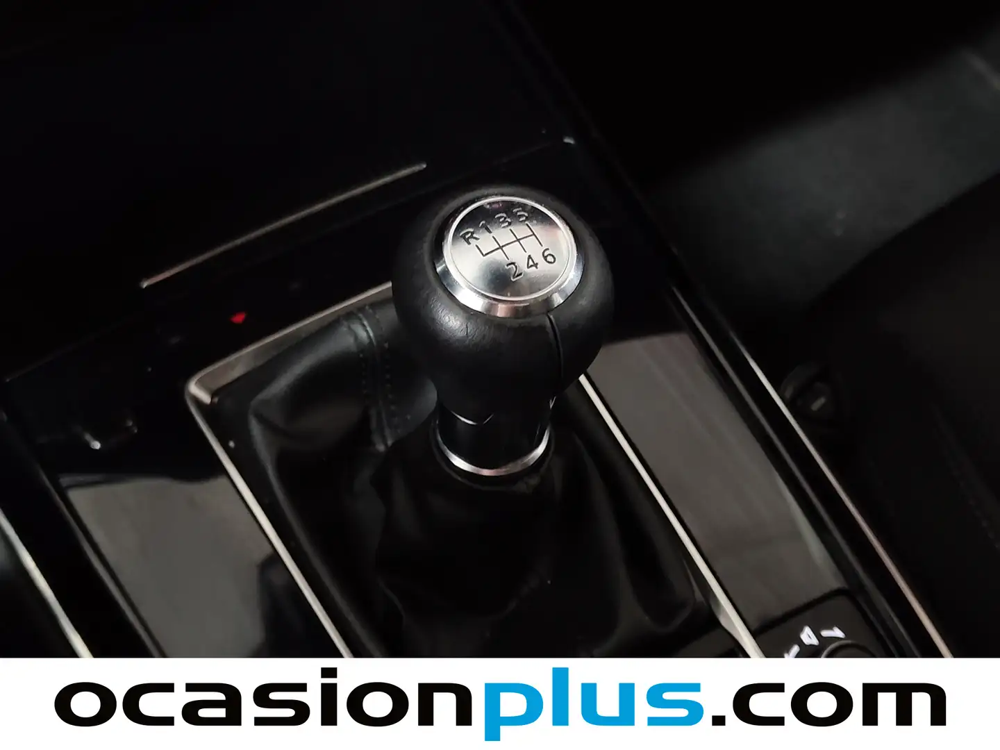 Foto Mazda CX-30 Mazda CX-30 2.0 Skyactiv-G Evolution 2WD (122 CV)