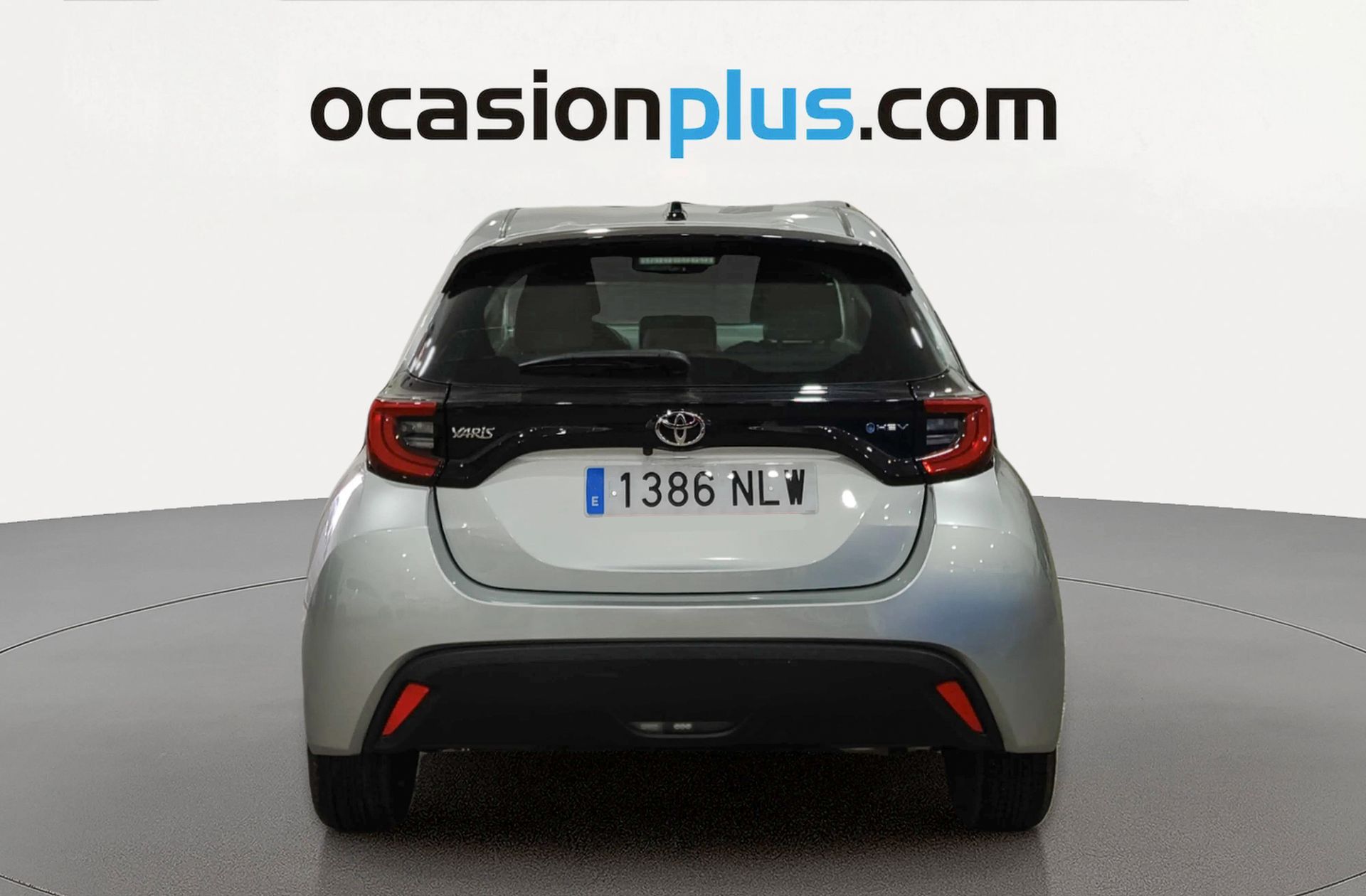 Toyota Yaris 120H Active Plus - foto 13