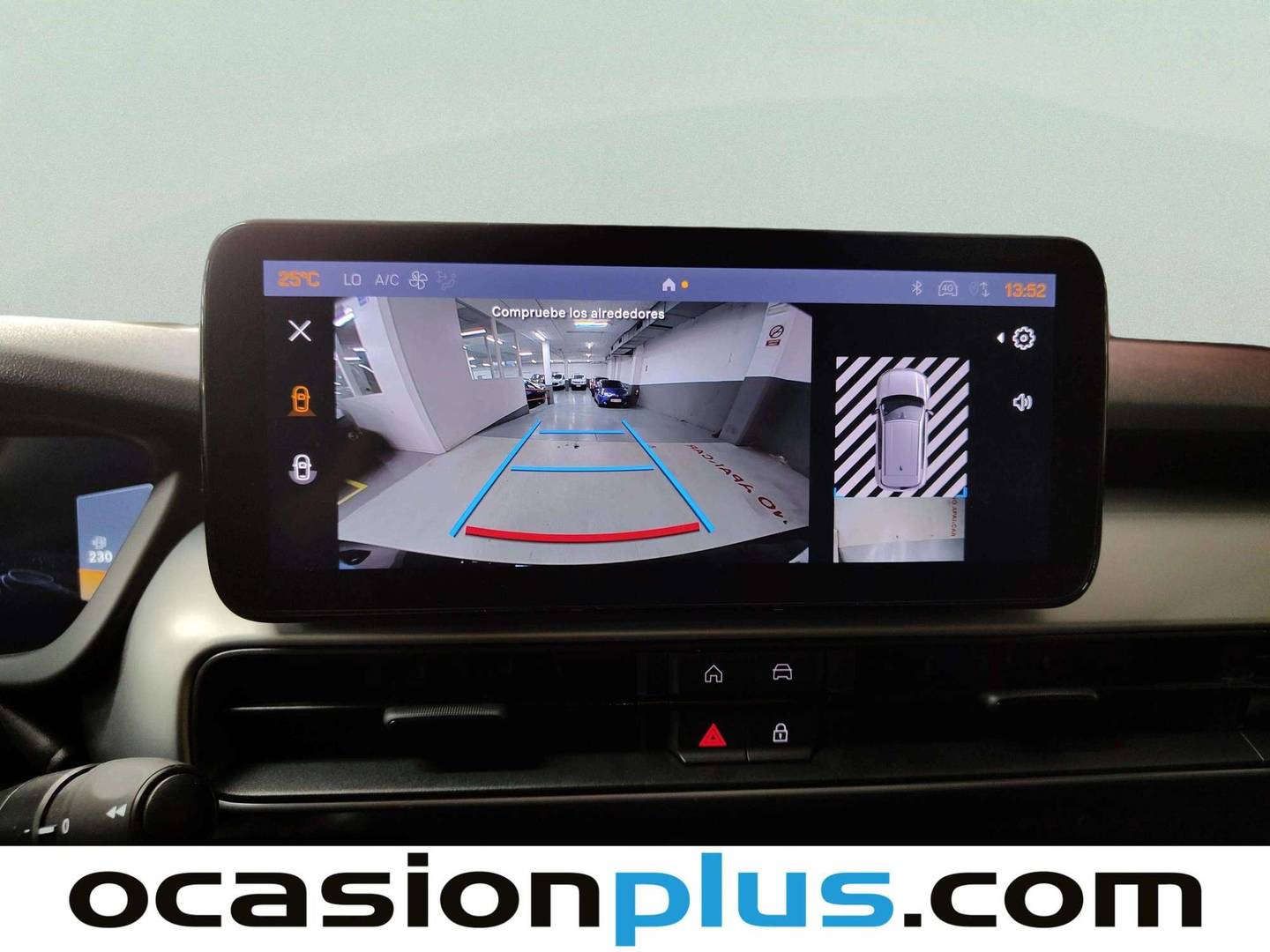 Equipamiento del Jeep Avenger Jeep Avenger 1.2 eHybrid Altitude (110 CV)
