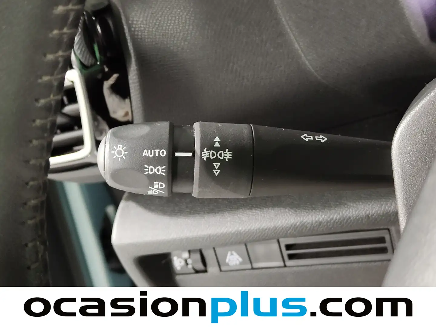 Foto Citroën C4 Citroen C4 PureTech 130 S&S 6v Feel Pack (130 CV)