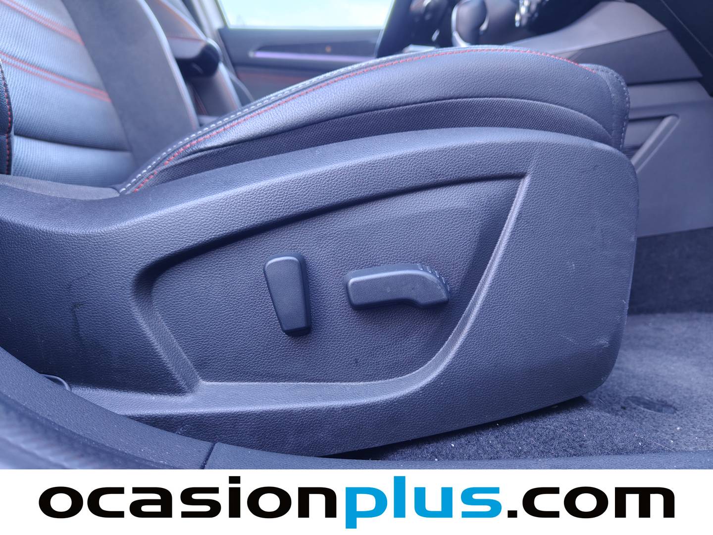 Foto Renault Arkana Renault Arkana RS Line TCe (140 CV) EDC Microhíbrido