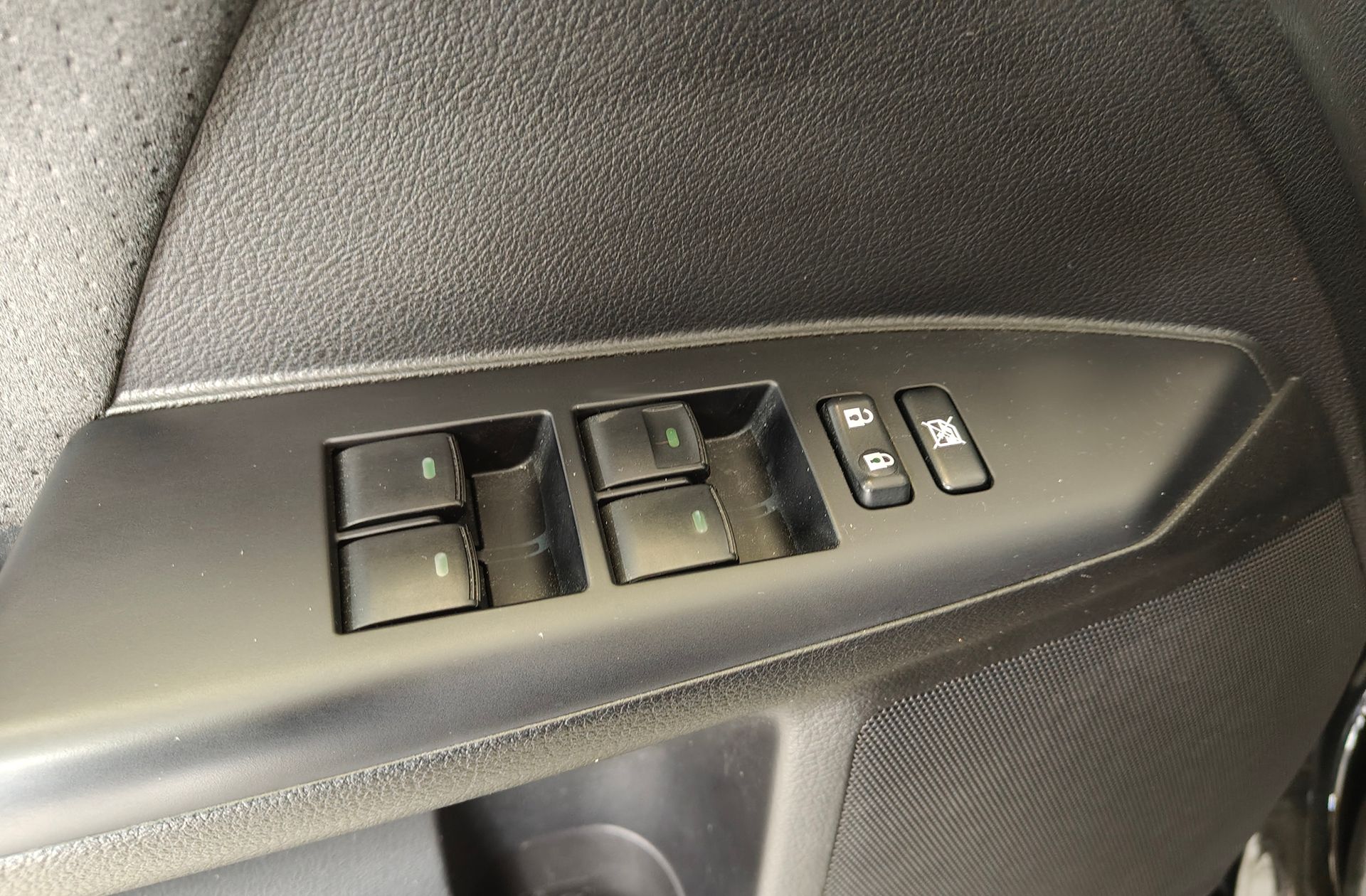 Lexus CT 200h Executive - foto 35