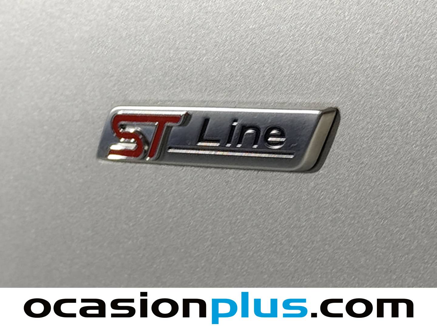 Extras y acabados del Ford Focus Ford Focus 1.0 Ecoboost MHEV ST-Line Auto