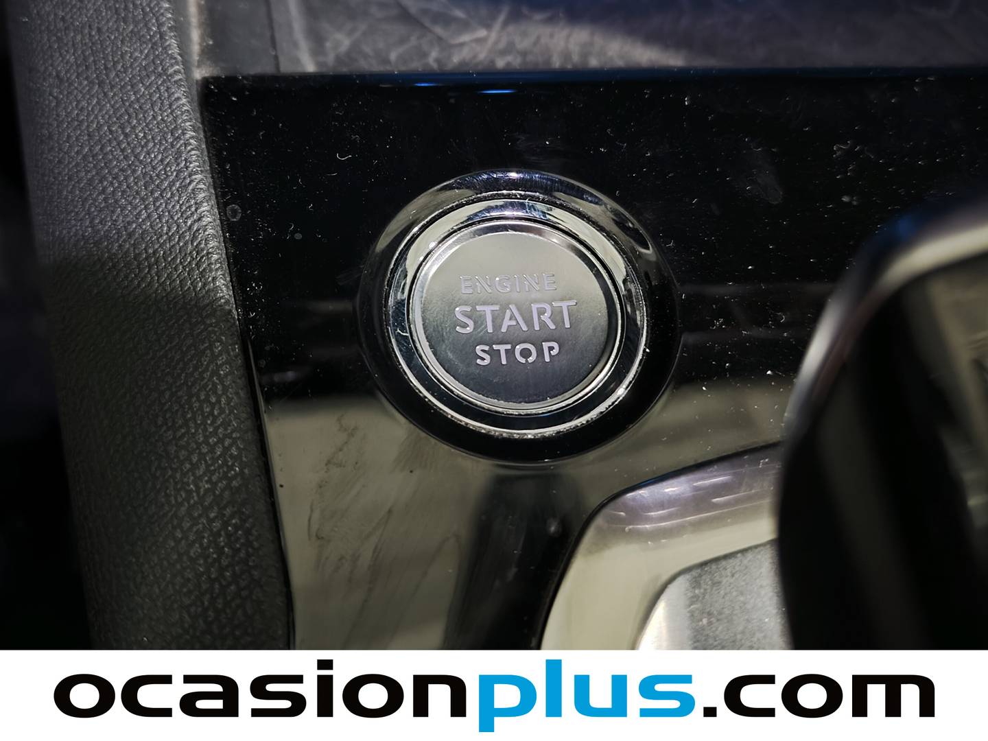 Foto Peugeot 3008 Peugeot 3008 PureTech 130 S&S GT EAT8 (130 CV)