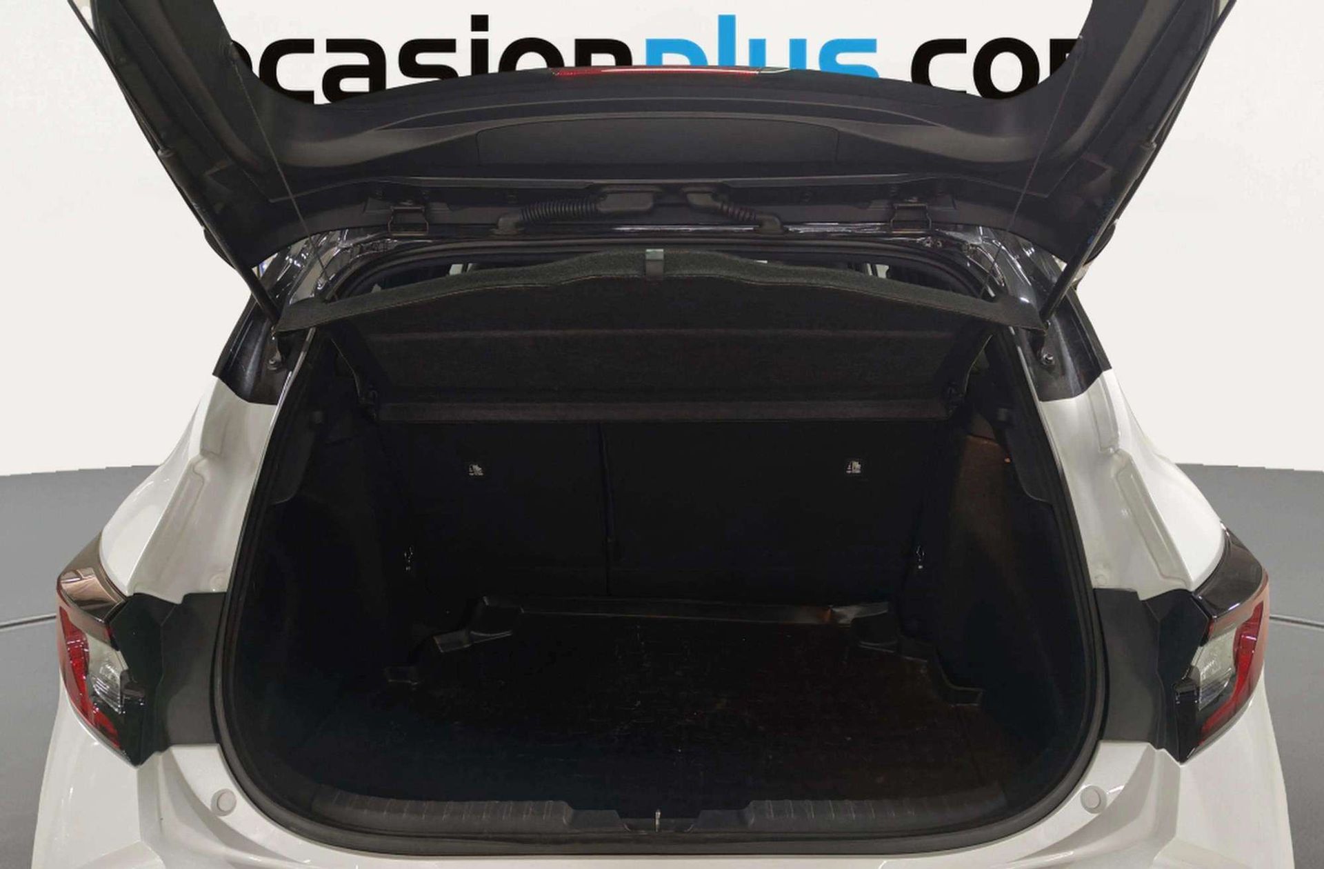 Toyota Corolla 140H Style Edition - foto 18