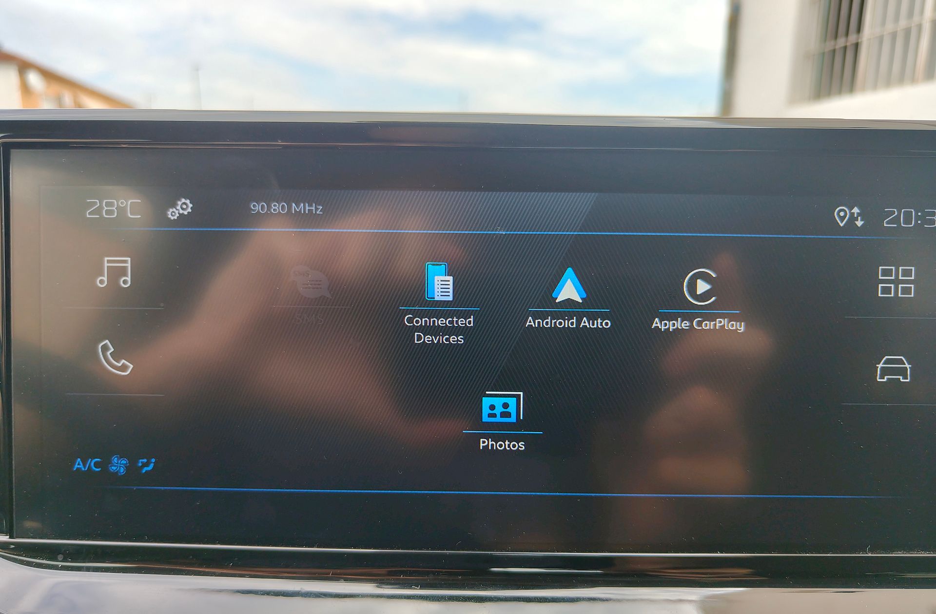 Peugeot 208 Style Hybrid 100 eDCS6 - foto 7