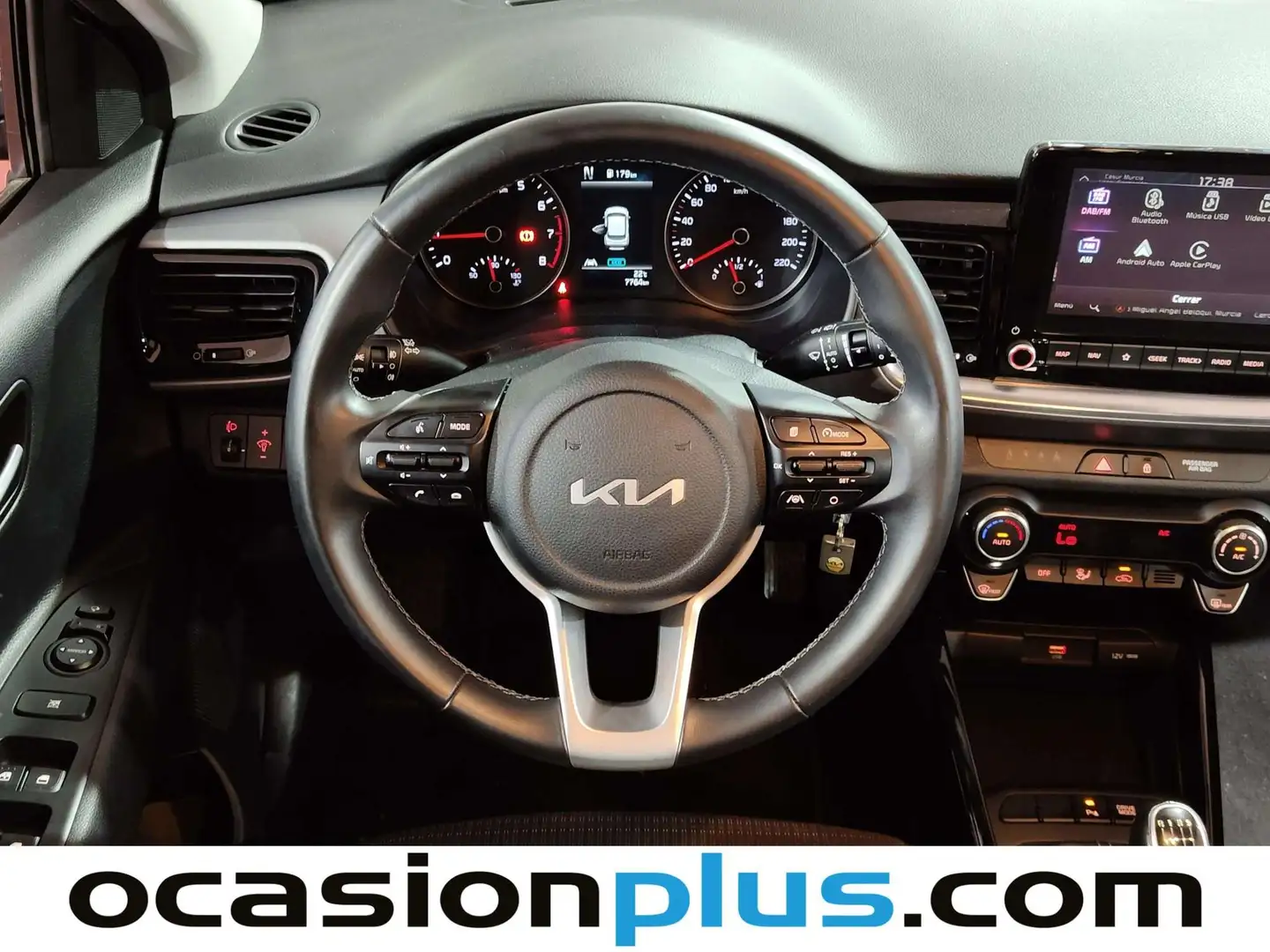 Foto KIA Stonic Kia Stonic 1.0 T-GDi MHEV Drive iMT (100 CV)