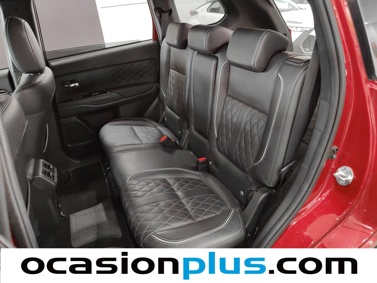 Mitsubishi Outlander Mitsubishi Outlander 2.4 PHEV Kaiteki 4WD Auto (224 CV) de segunda mano