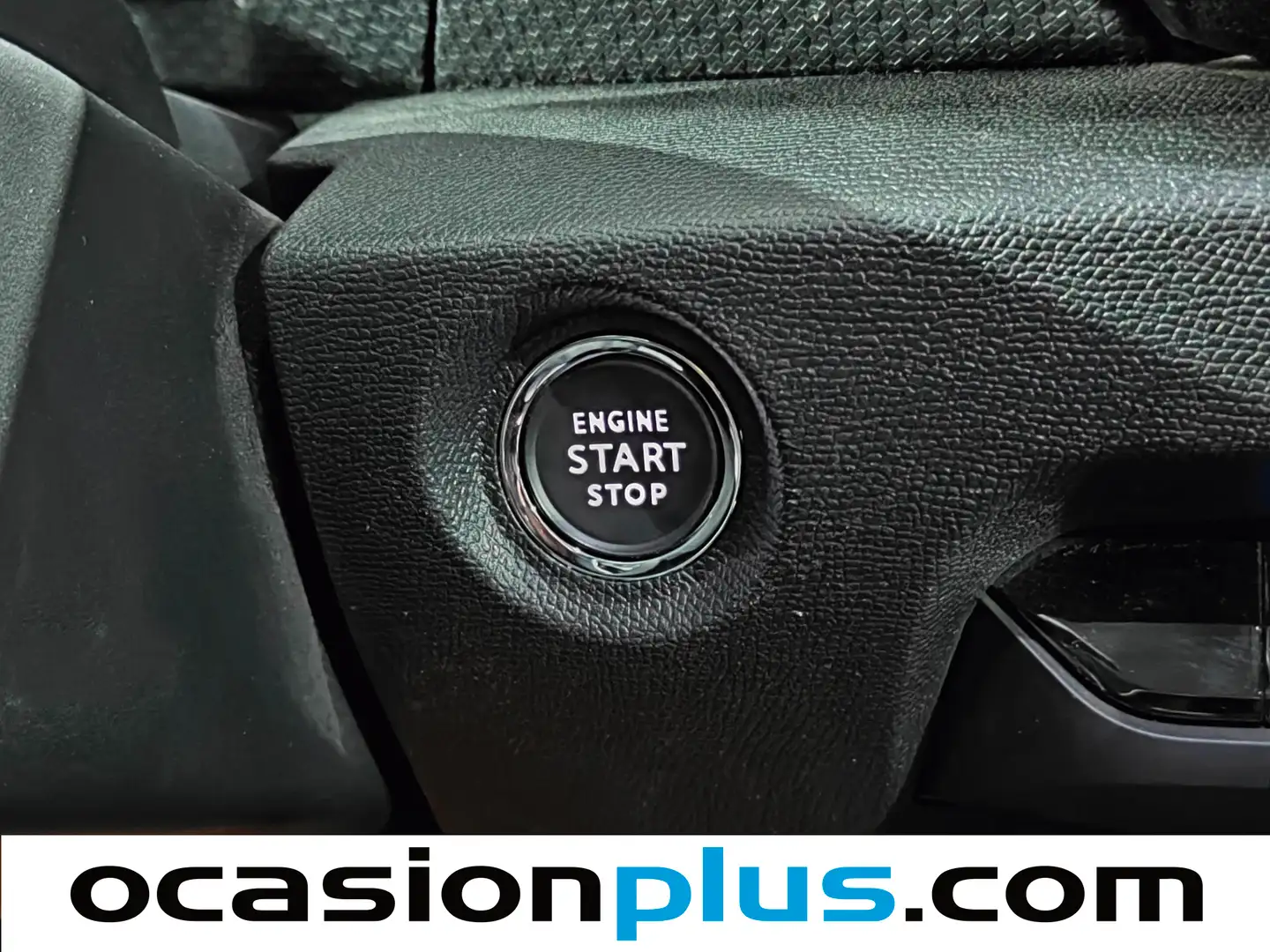 Foto Citroën C4 Citroen C4 PureTech 130 S&S 6v Feel Pack (130 CV)