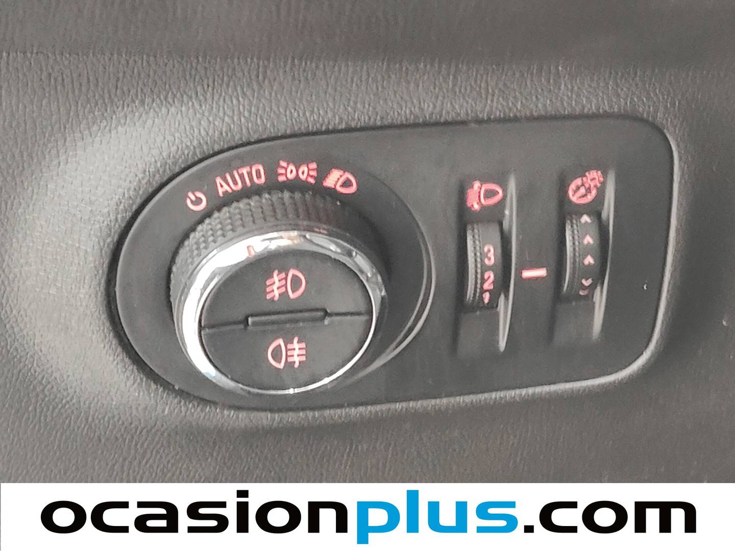 Acabados Opel Corsa Opel Corsa 1.4 Selective (90 CV)