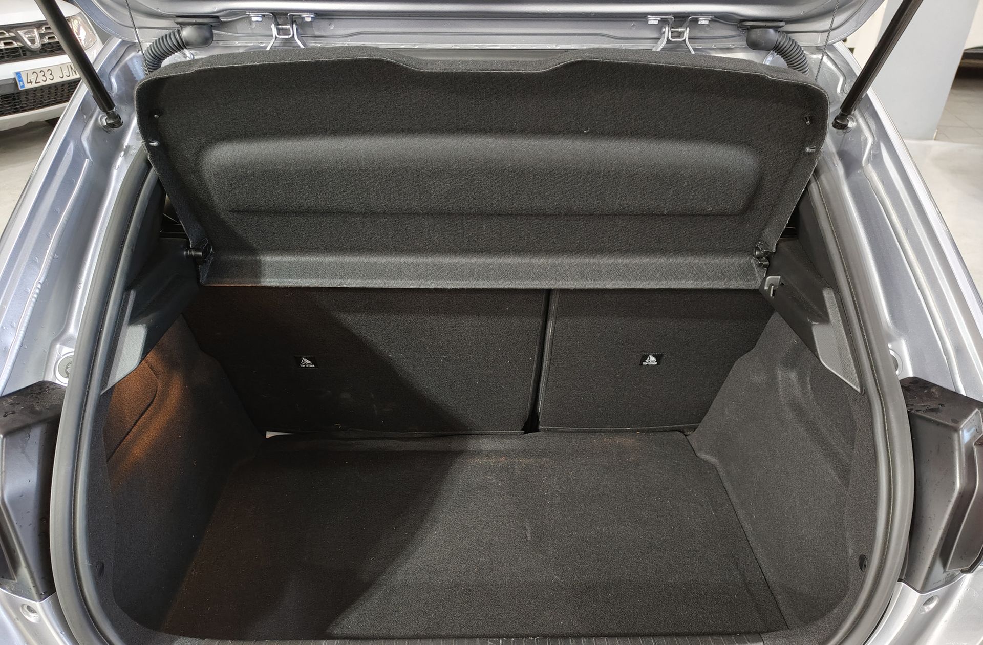 Peugeot 208 PureTech 100 Allure - foto 17