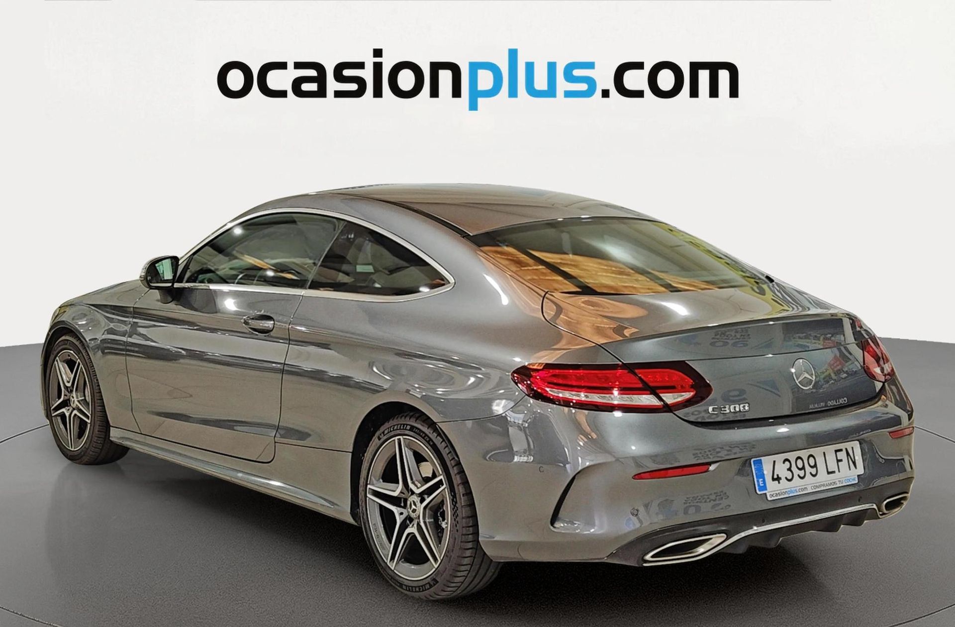 Mercedes-Benz Clase C Coupe 300 Pack AMG - foto 3