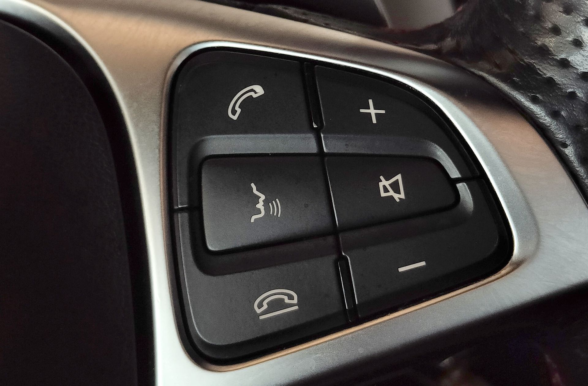 Mercedes-Benz GLA 200 d AMG Line - foto 30