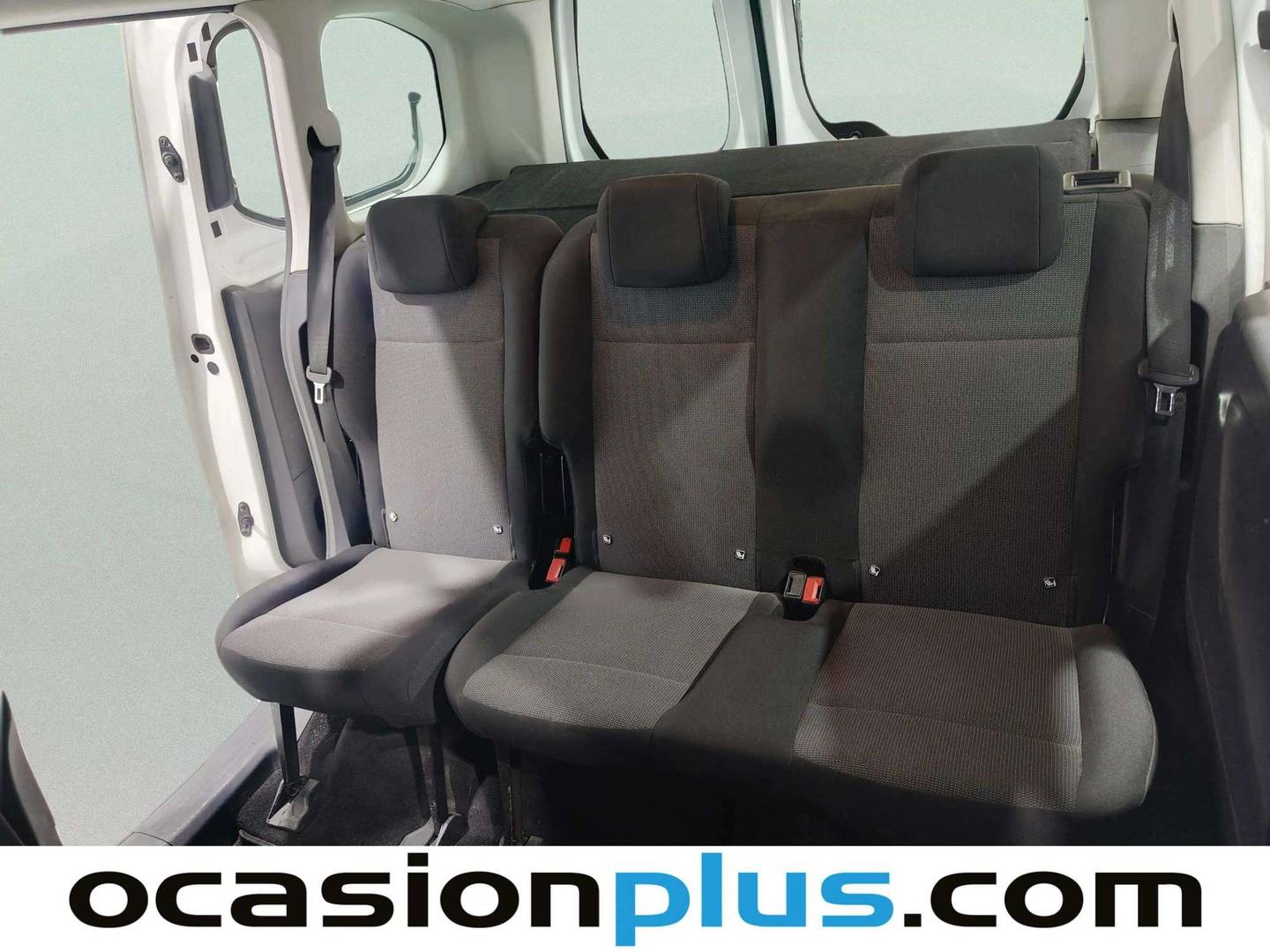 Foto asientos traseros Peugeot Rifter Peugeot Rifter BlueHDi 100 S&S Access Standard (100 CV)
