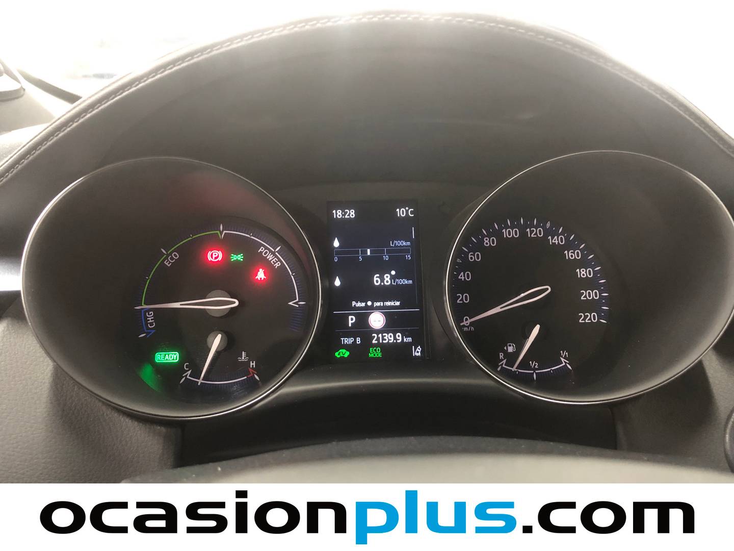 Foto Toyota C-HR Toyota C-HR 180H Advance Luxury (184 CV)