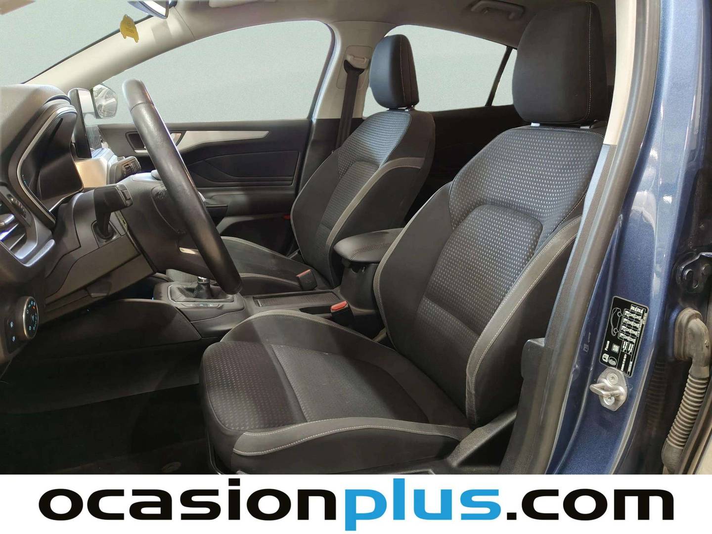 Foto asientos delanteros Ford Focus Ford Focus 1.0 Ecoboost Trend+ (125 CV)