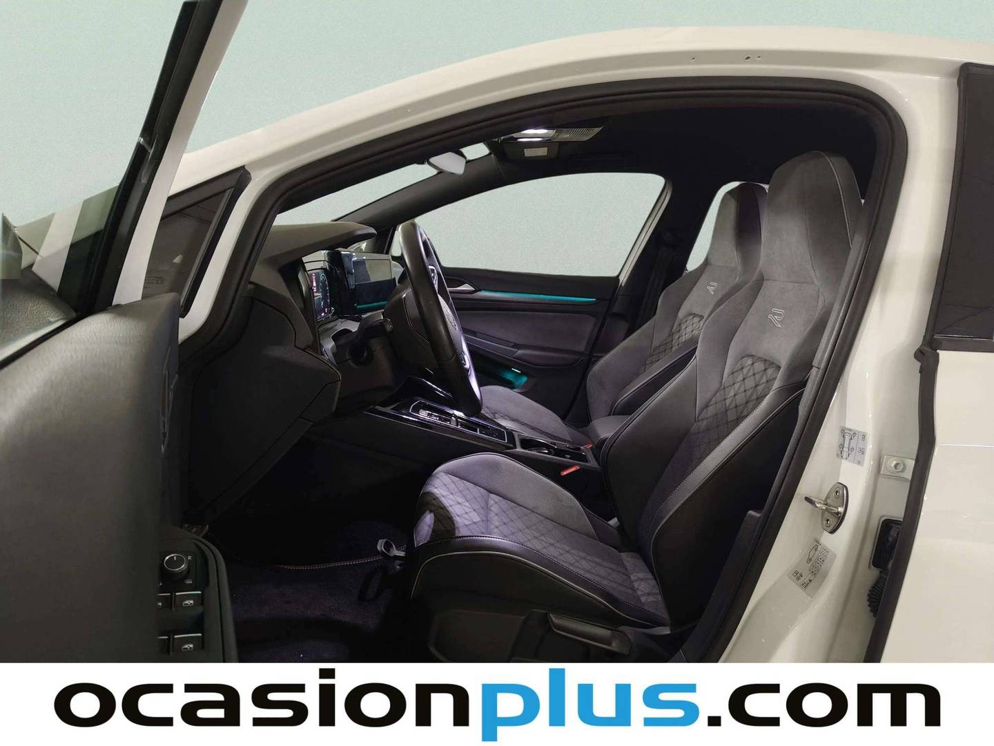 Foto asientos delanteros Volkswagen Golf Volkswagen Golf R-Line 1.5 eTSI (150 CV) DSG