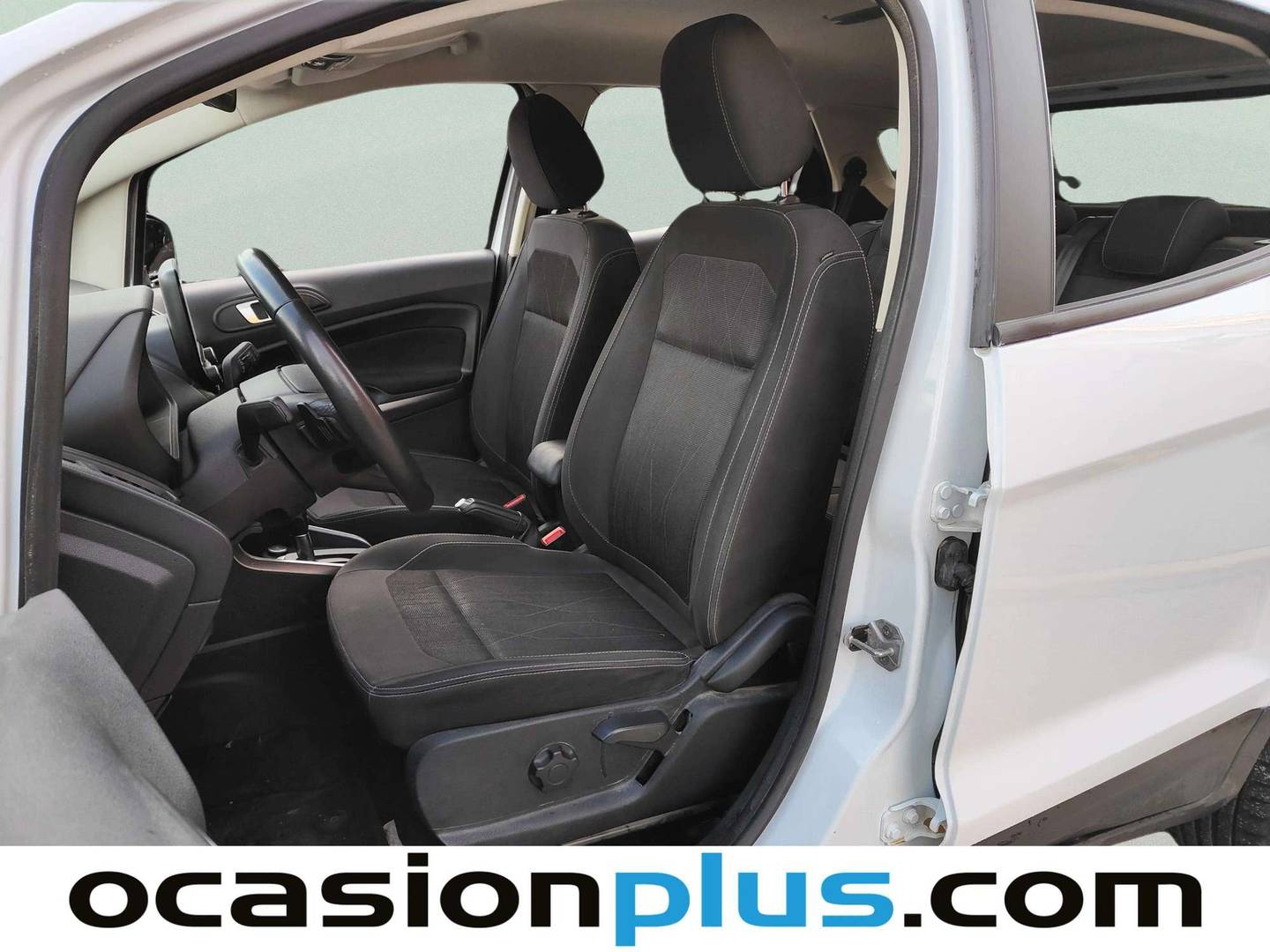 Ford EcoSport Ford EcoSport 1.0T EcoBoost S&S Titanium Auto (125 CV) automático