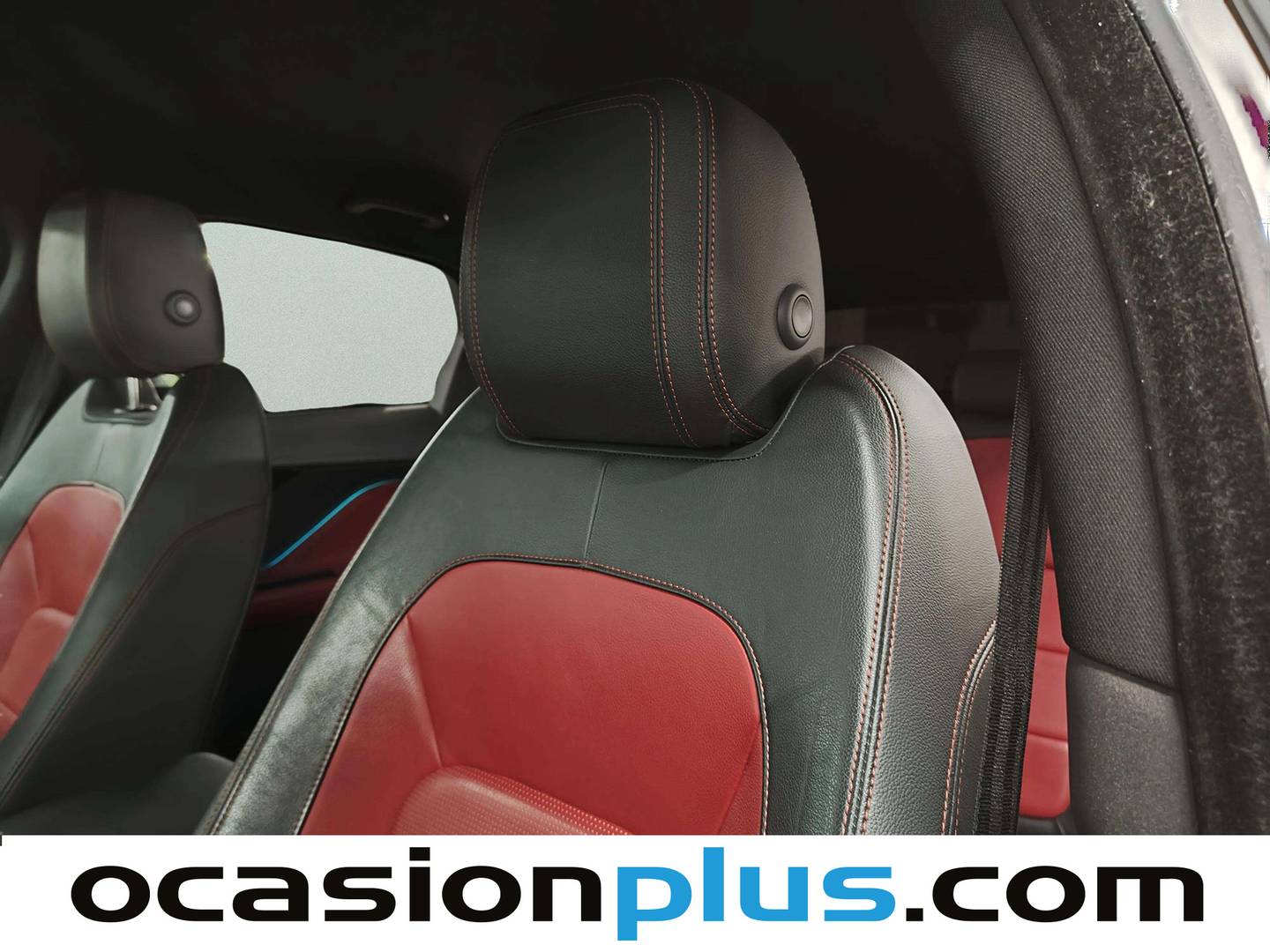 Jaguar F-Pace Jaguar F-PACE 2.0L i4D R-Sport RWD  (180 CV) seminuevo