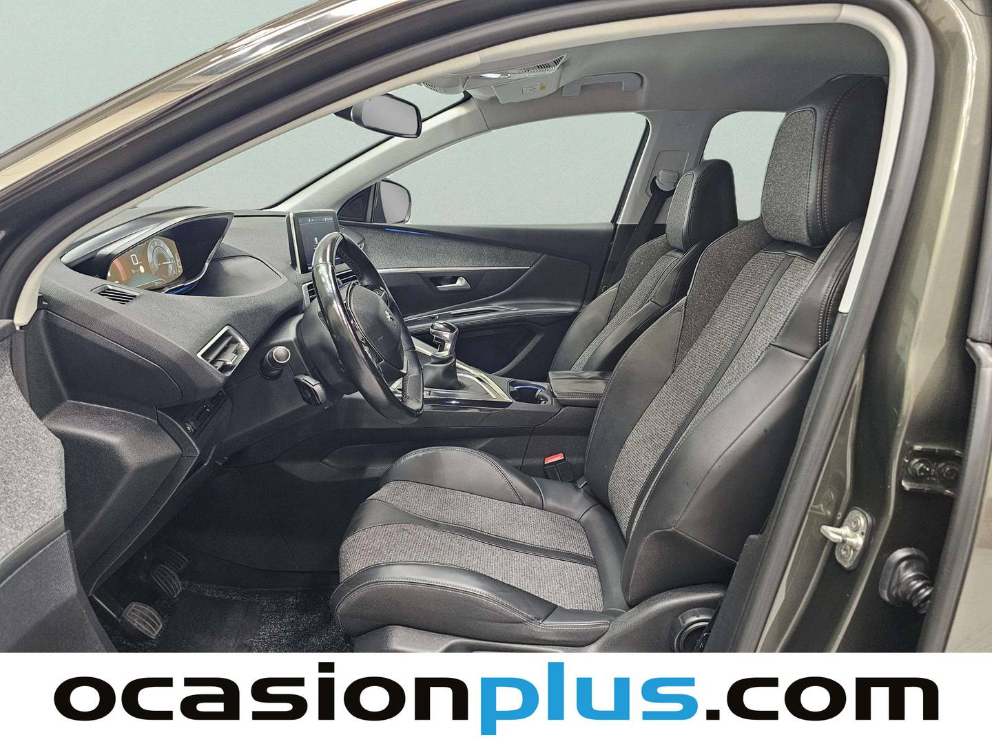 Foto asientos delanteros Peugeot 3008 Peugeot 3008 PureTech 130 S&S Allure (130 CV)