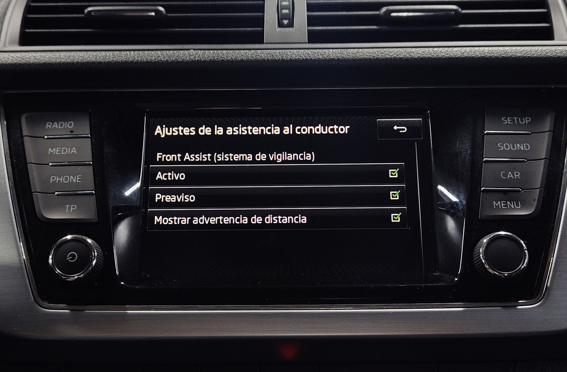 Škoda Fabia 1.2 TSI Like - foto 8