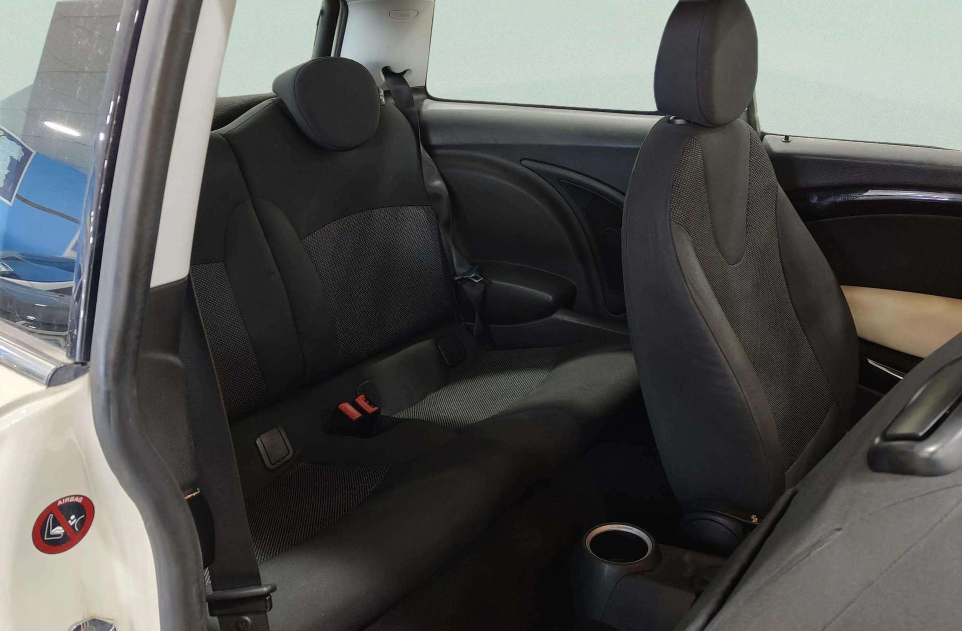 MINI Cooper One - foto 13