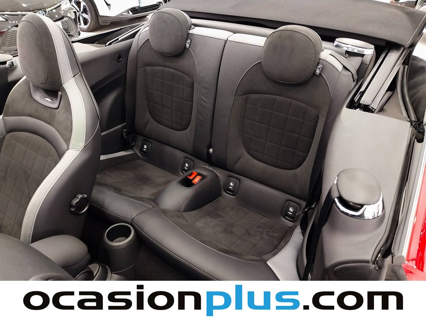 Foto asientos traseros Mini MINI MINI MINI Cooper Cabrio Cooper Cabrio (136 CV)