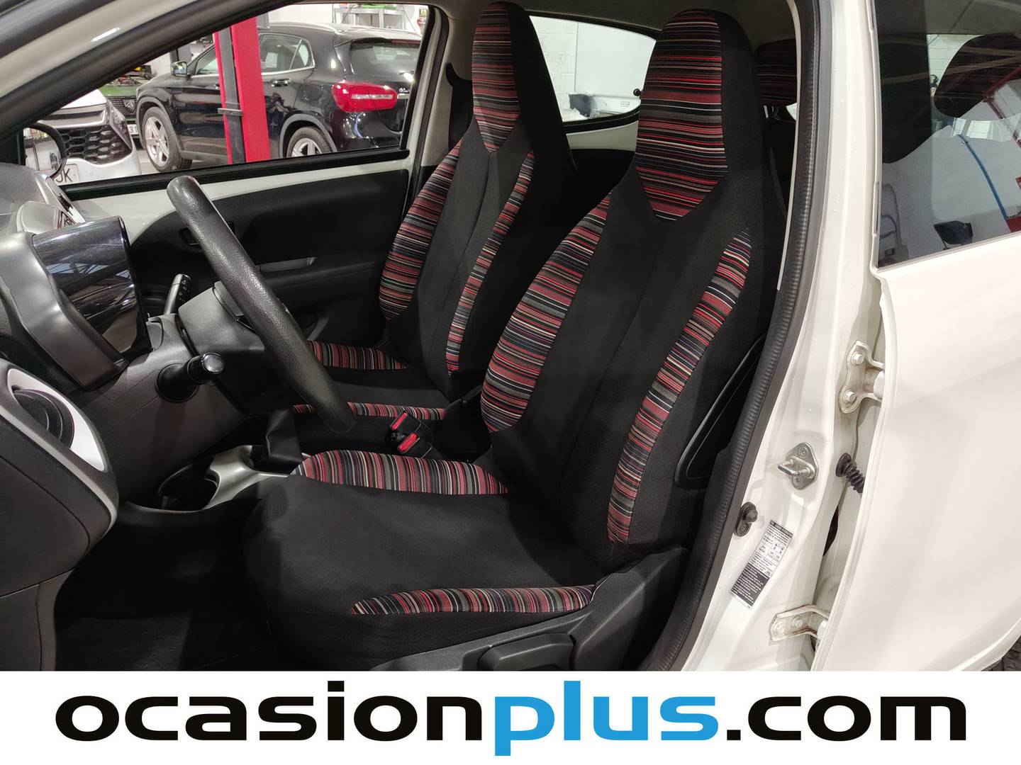 Foto asientos delanteros Citroën C1 Citroen C1 PureTech 82 Feel Edition (82 CV)