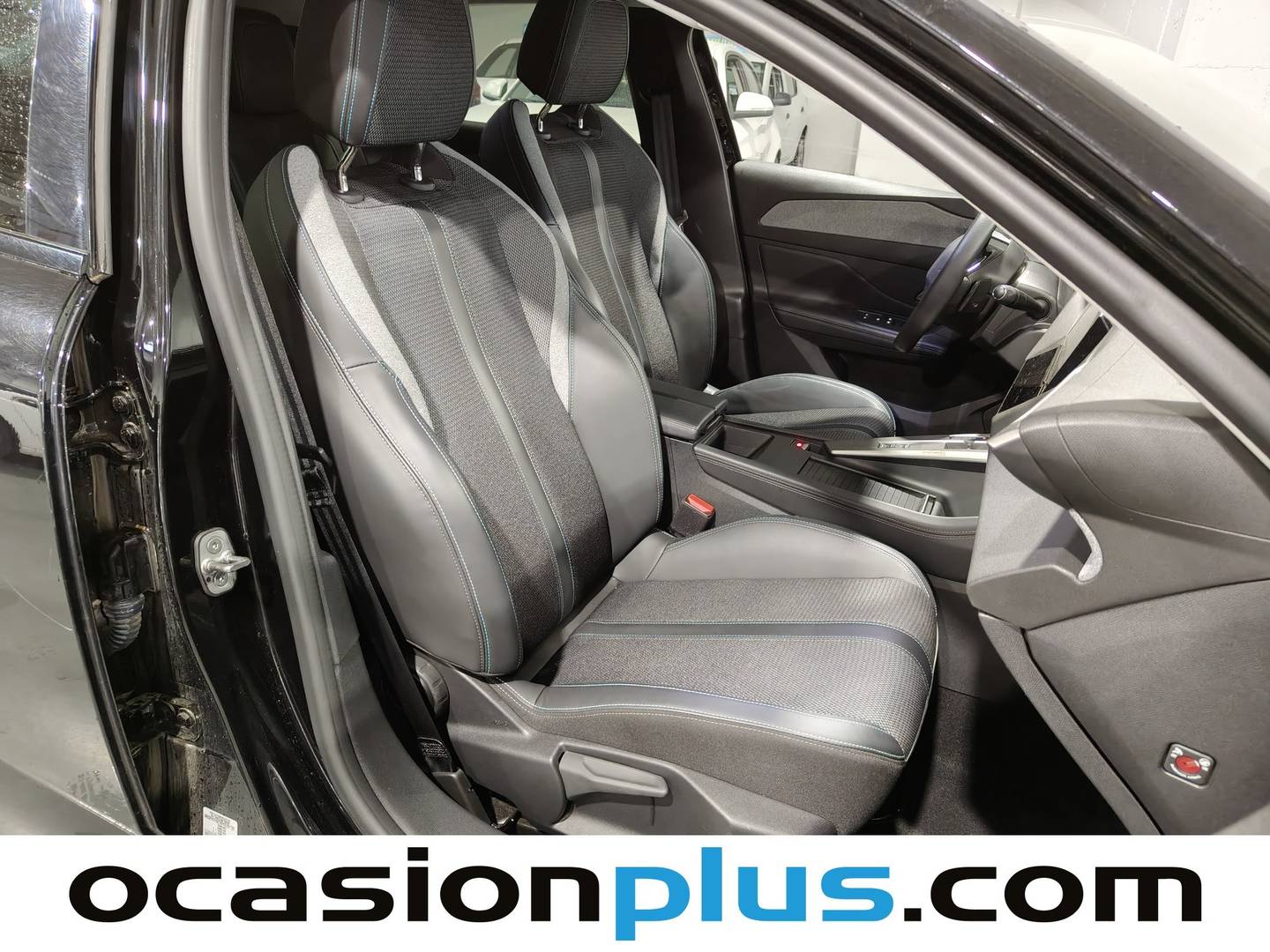 Foto Peugeot 308 Peugeot 308 BlueHDi 130 S&S Allure EAT8 (130 CV)