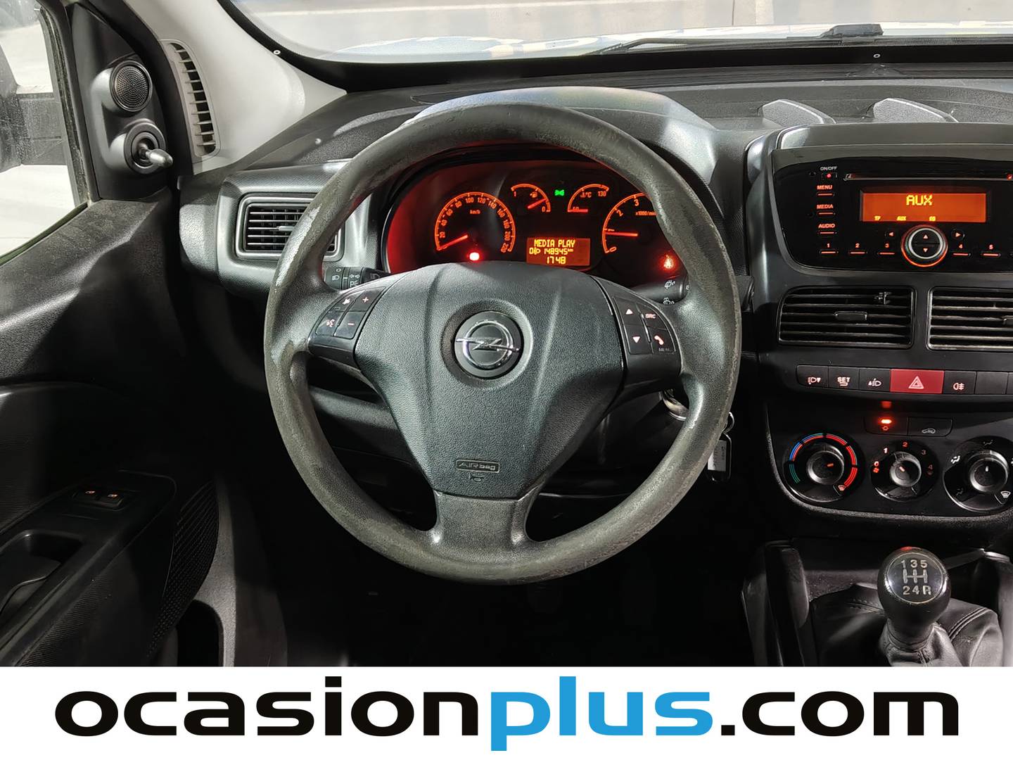 Extras y acabados del Opel Combo Opel Combo Tour 1.3 CDTI Expression L1 H1 (90 CV)