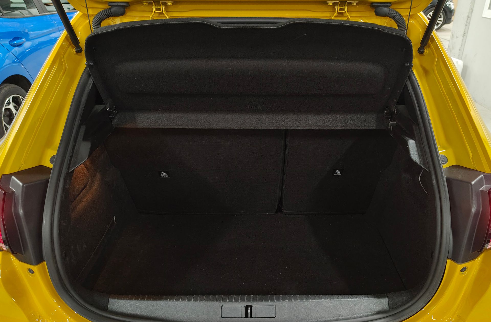 Peugeot 208 BlueHDi 100 Allure Pack - foto 19