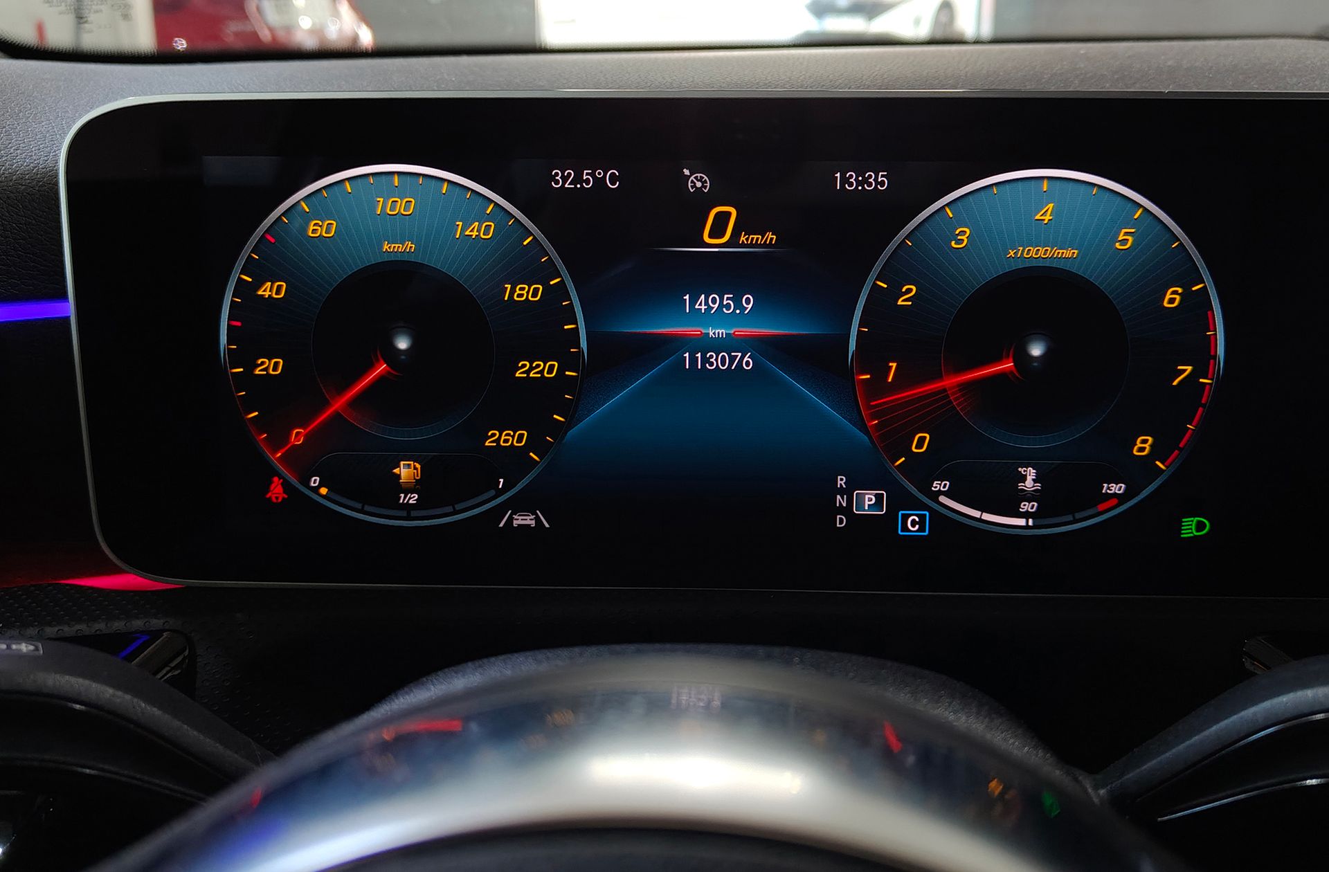 Mercedes-Benz Clase A 220 Pack AMG - foto 32