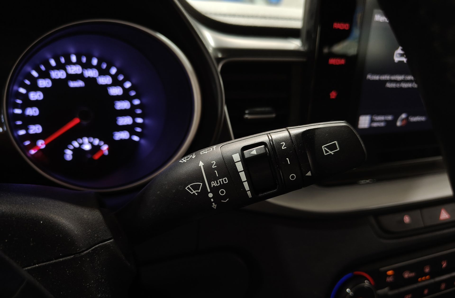 Kia Ceed 1.6 MHEV iMT Drive - foto 25