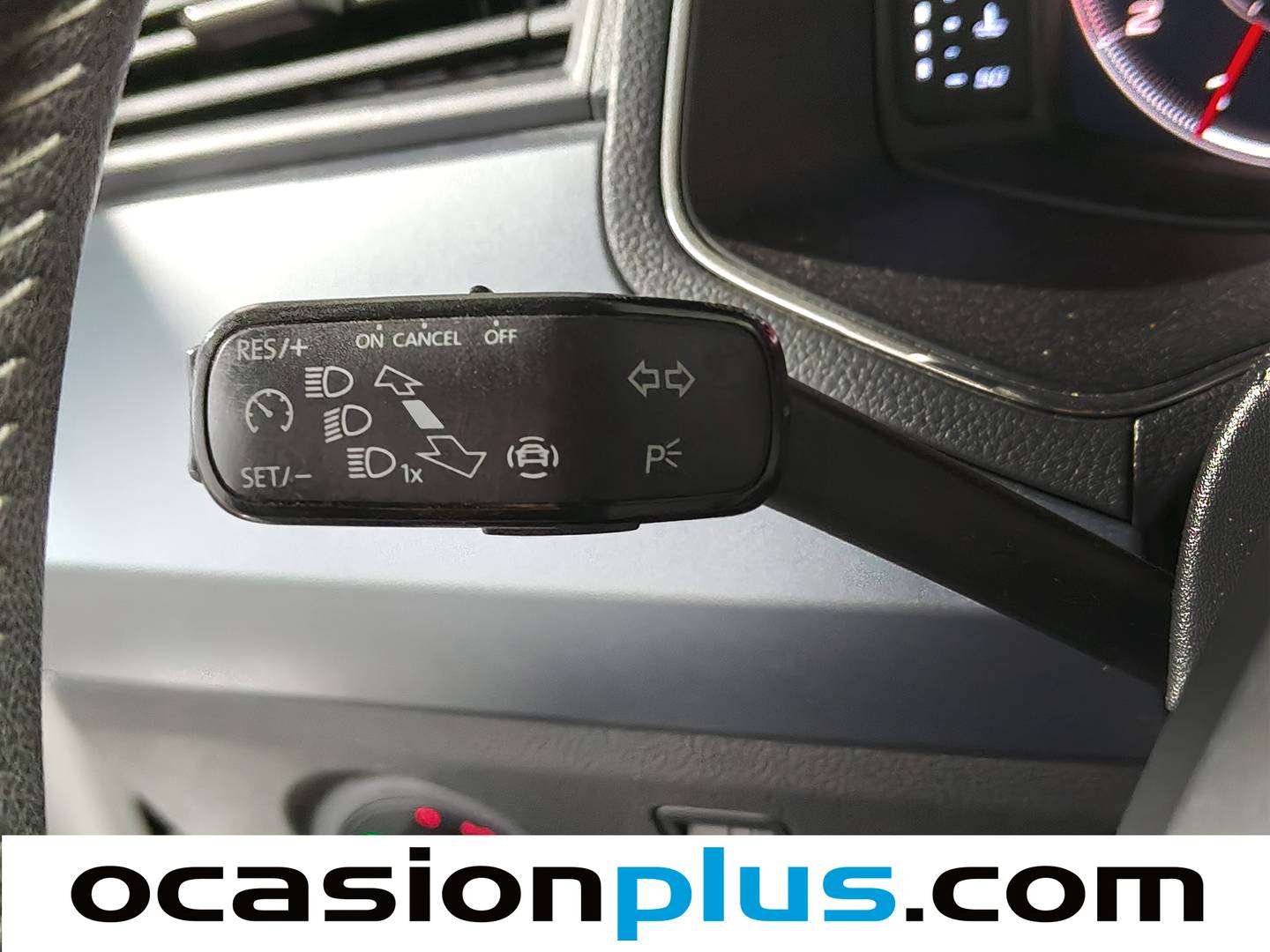 Foto Seat Arona SEAT Arona 1.0 TSI Ecomotive S&S Style Edition (95 CV)