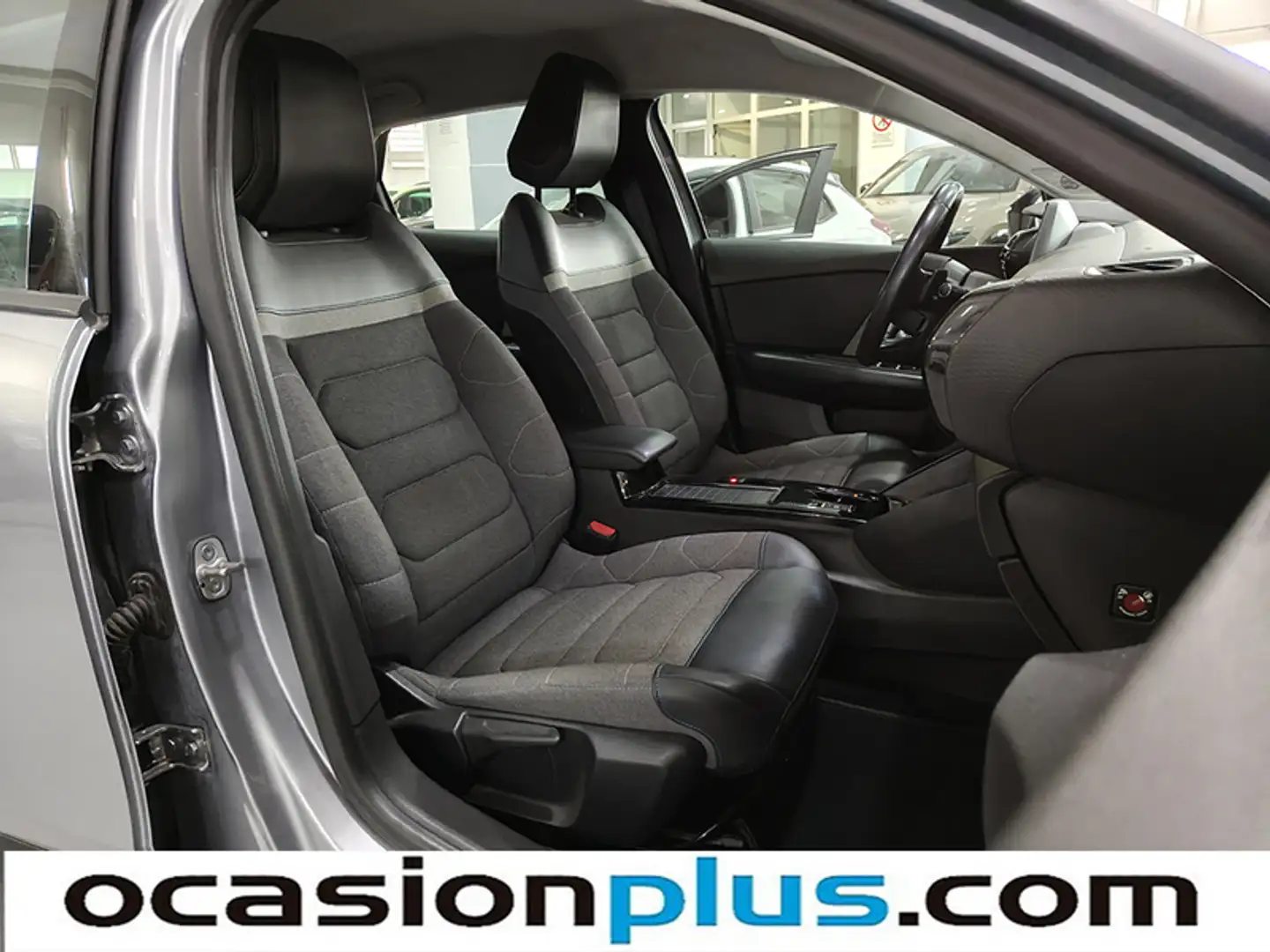 Foto Citroën C4 Citroen C4 PureTech 130 S&S Feel Pack EAT8 (130 CV)