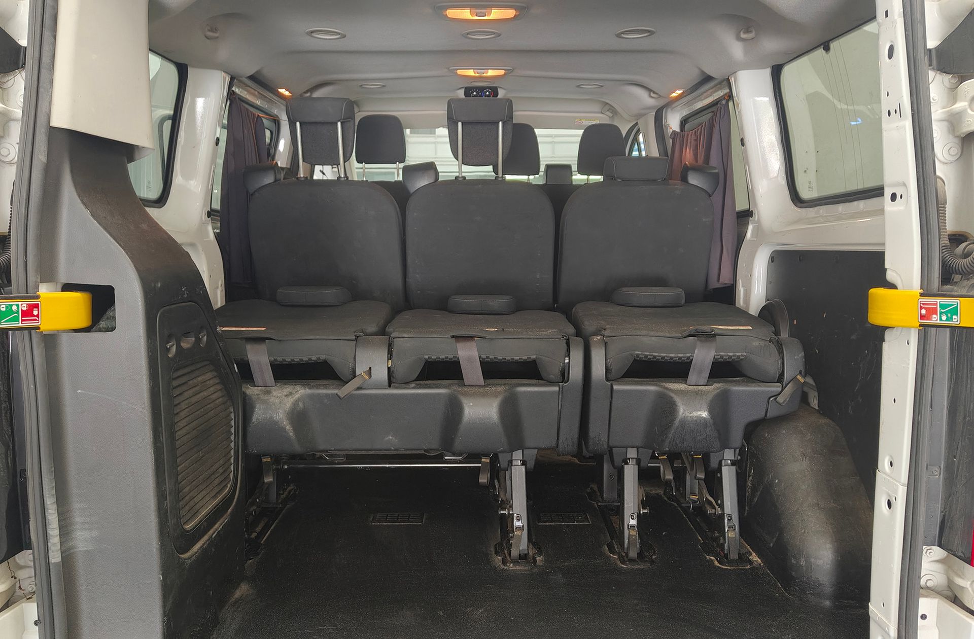 Ford Transit Custom Kombi 2.0 TDCi 320 L1 Trend 9 plazas - foto 16