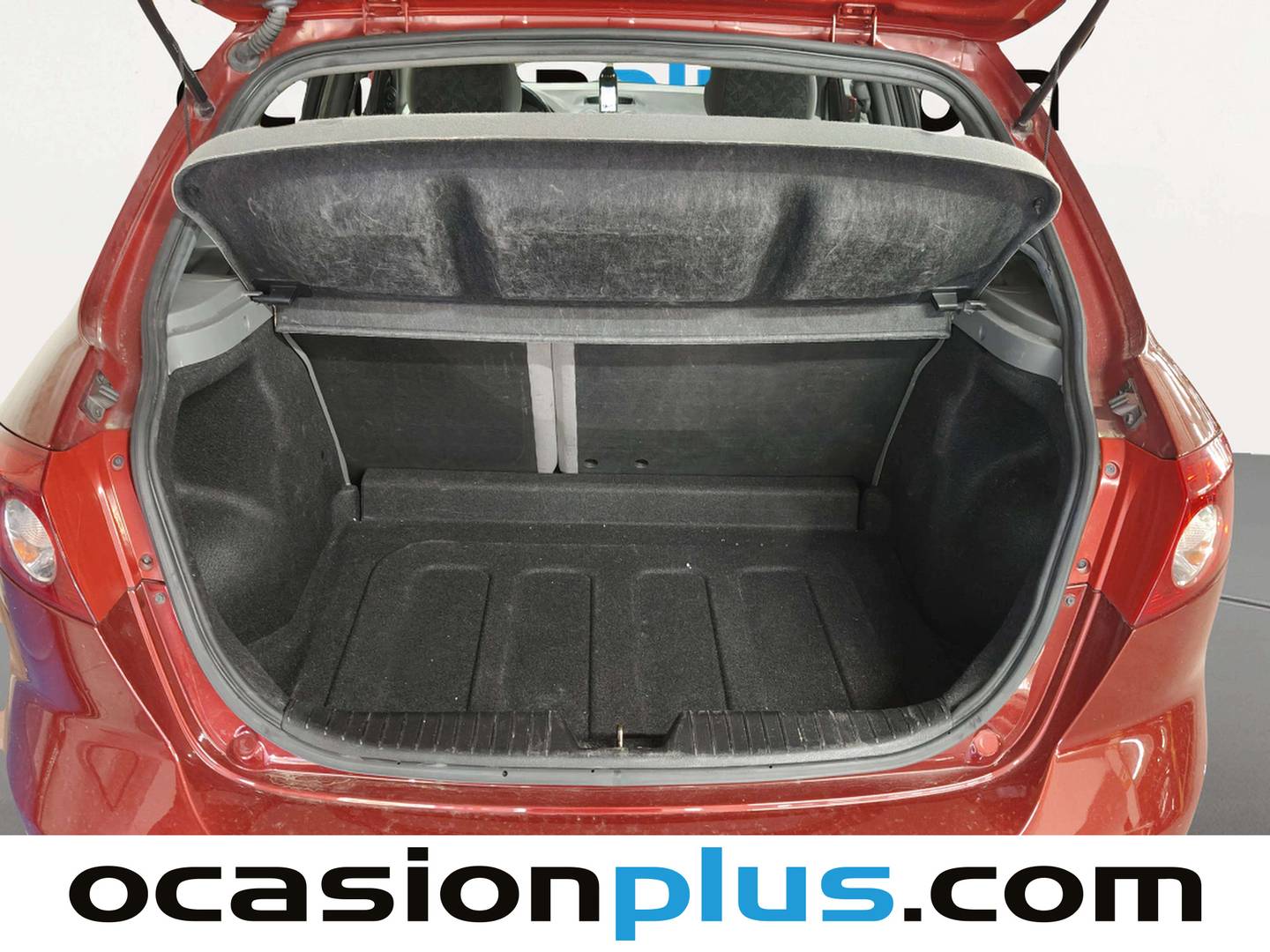 Fotos maletero Daewoo Lacetti Daewoo Lacetti 1.6 16v SX (109 CV)