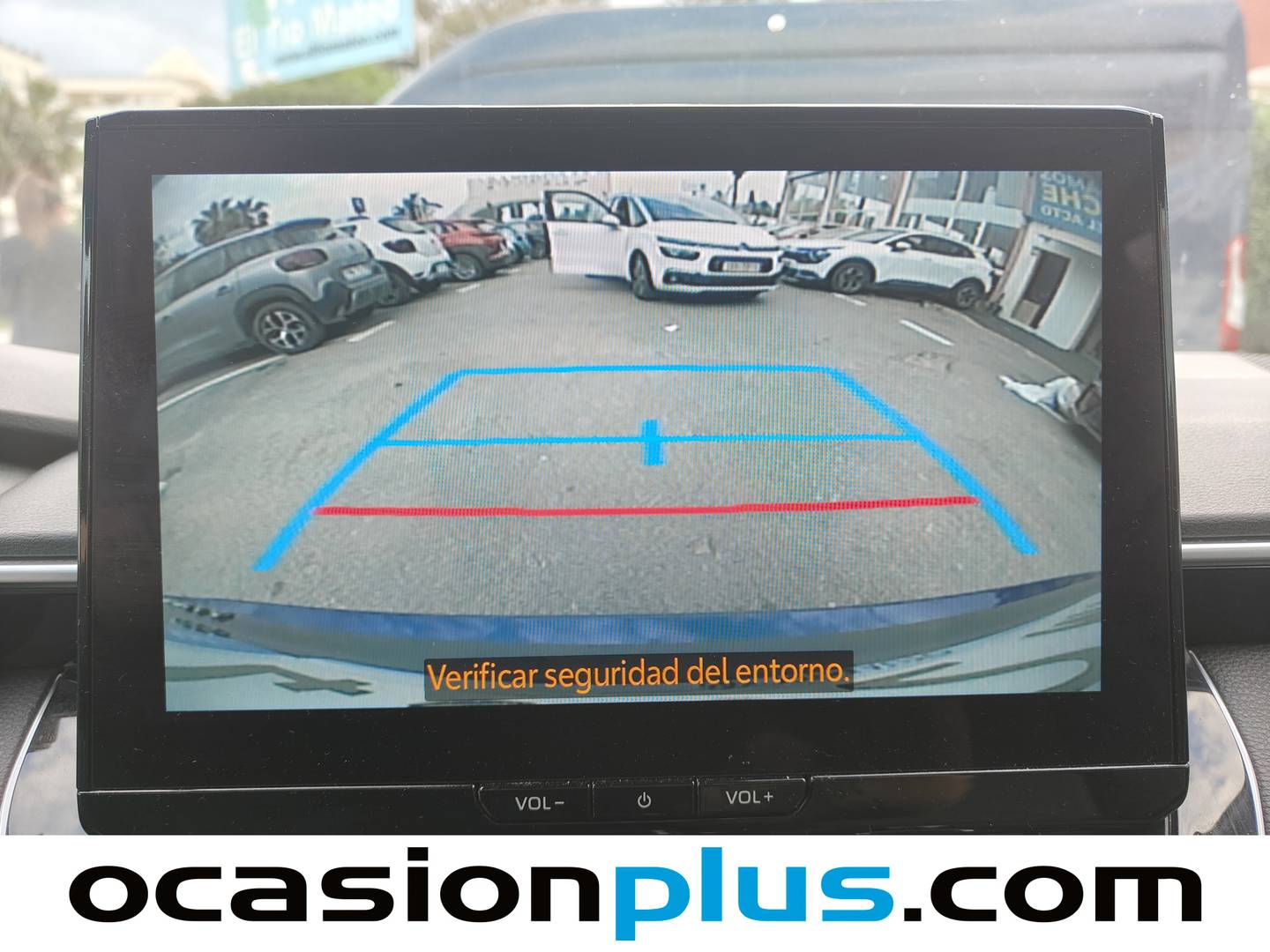 Equipamiento del Toyota Corolla Toyota Corolla Touring Sports 140H Style (140 CV)