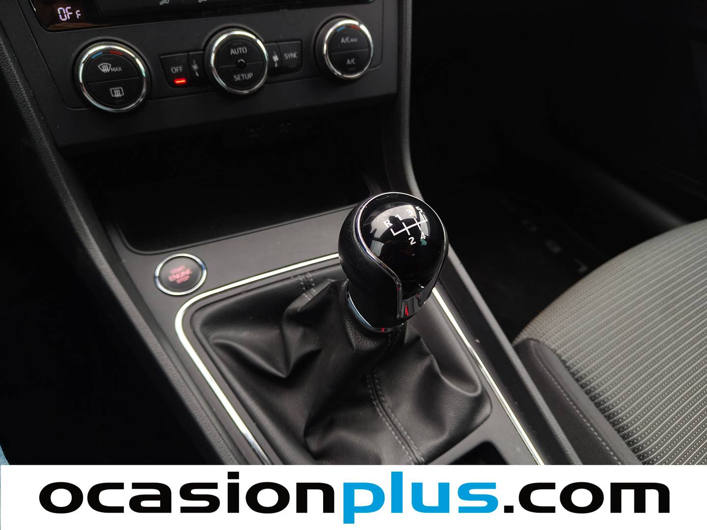 Seat León Seat León ST 1.6 TDI S&S Style Plus (115 CV) de segunda mano