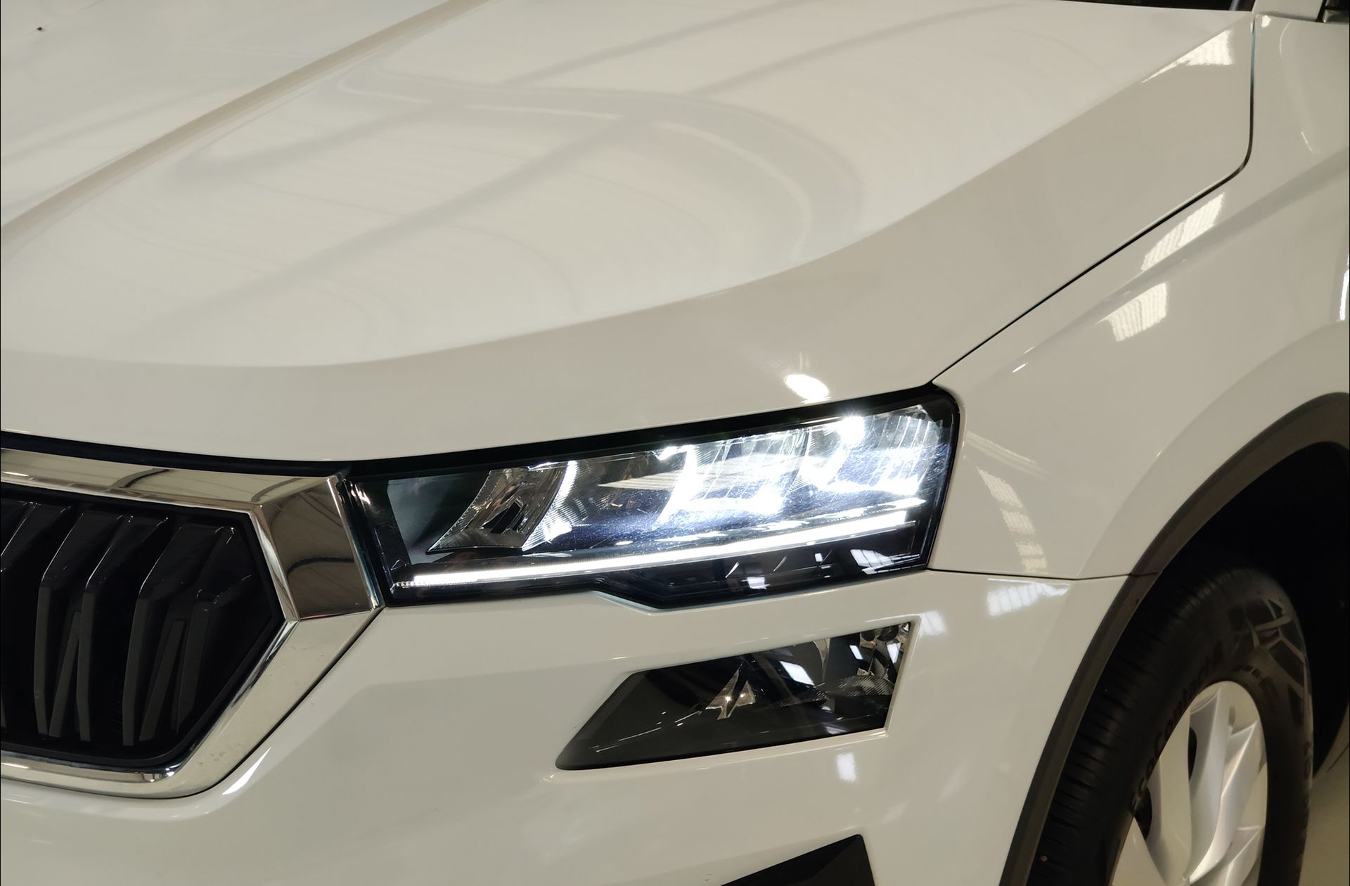 Škoda Karoq 2.0 TDI Selection - foto 14