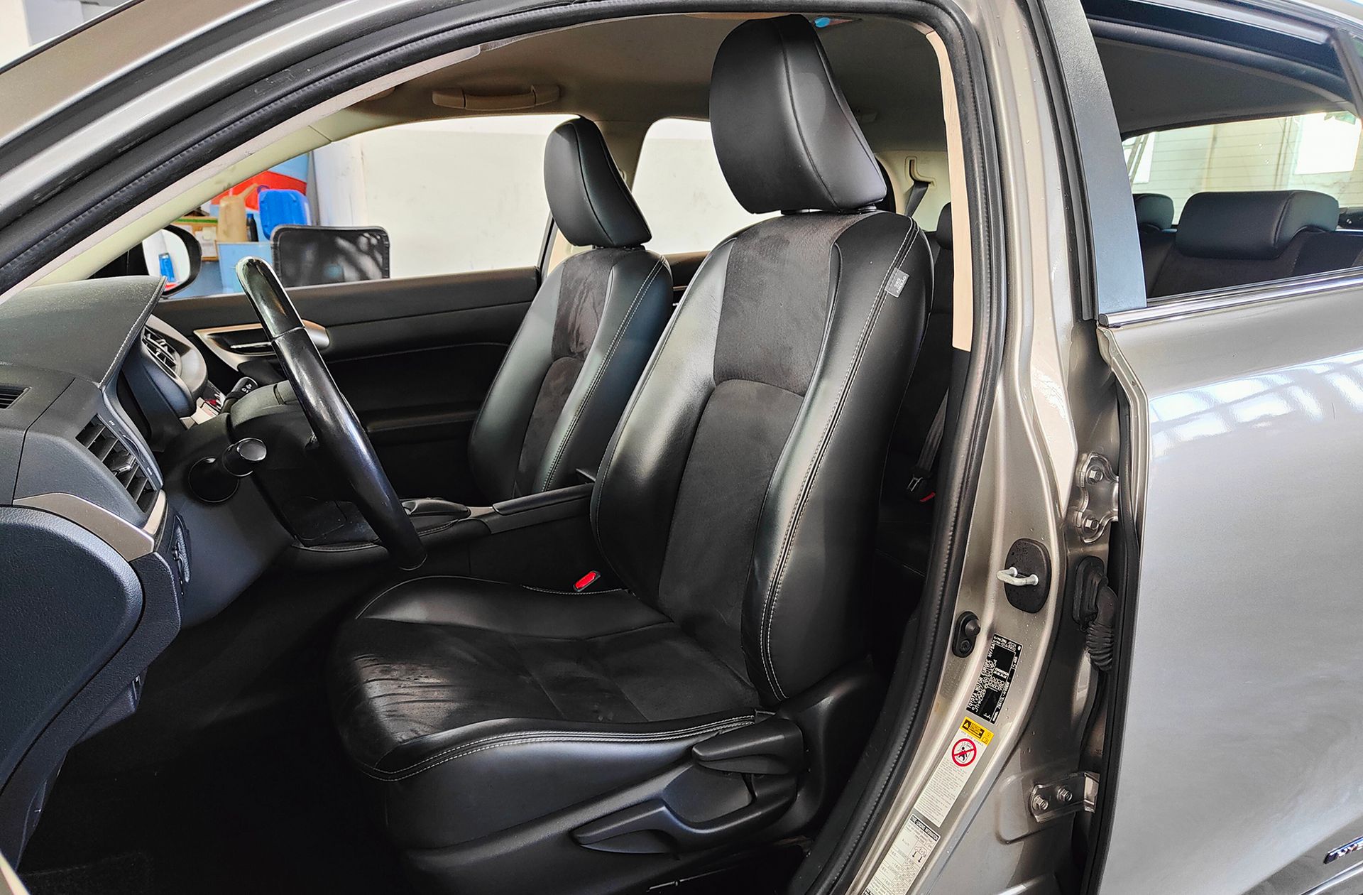Lexus CT 200h Sport Edition - foto 10
