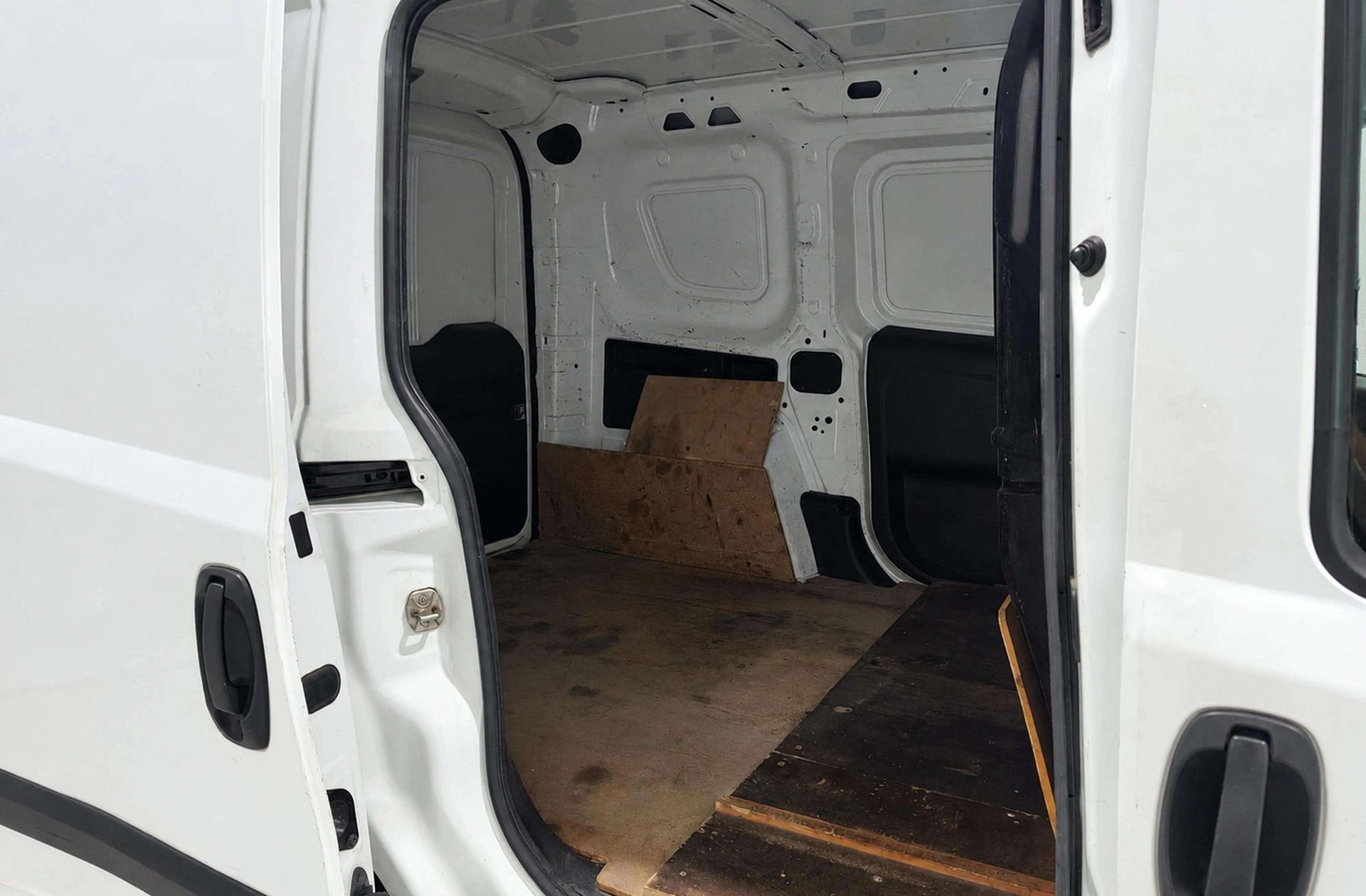 Fiat Doblò Cargo 1.3 MultiJet SX - foto 9