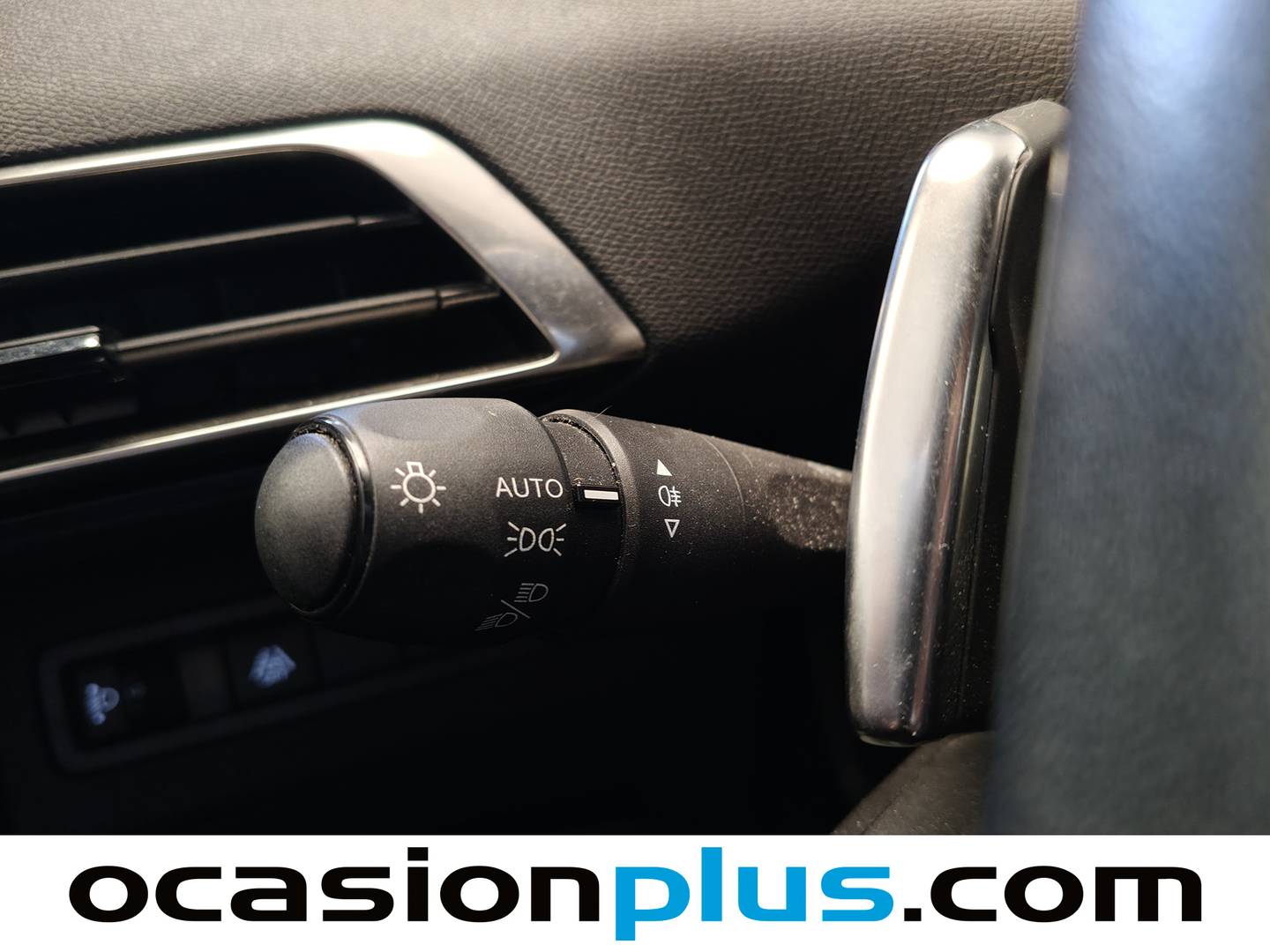 Peugeot 3008 Peugeot 3008 BlueHDi 130 S&S Active Pack EAT8 (130 CV) seminuevo