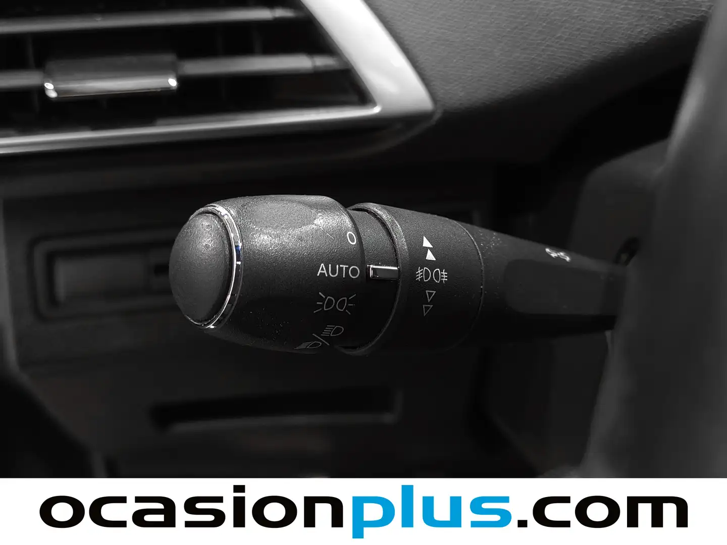 Foto Peugeot 5008 Peugeot 5008 1.6L BlueHDi S&S GT-Line (120 CV)