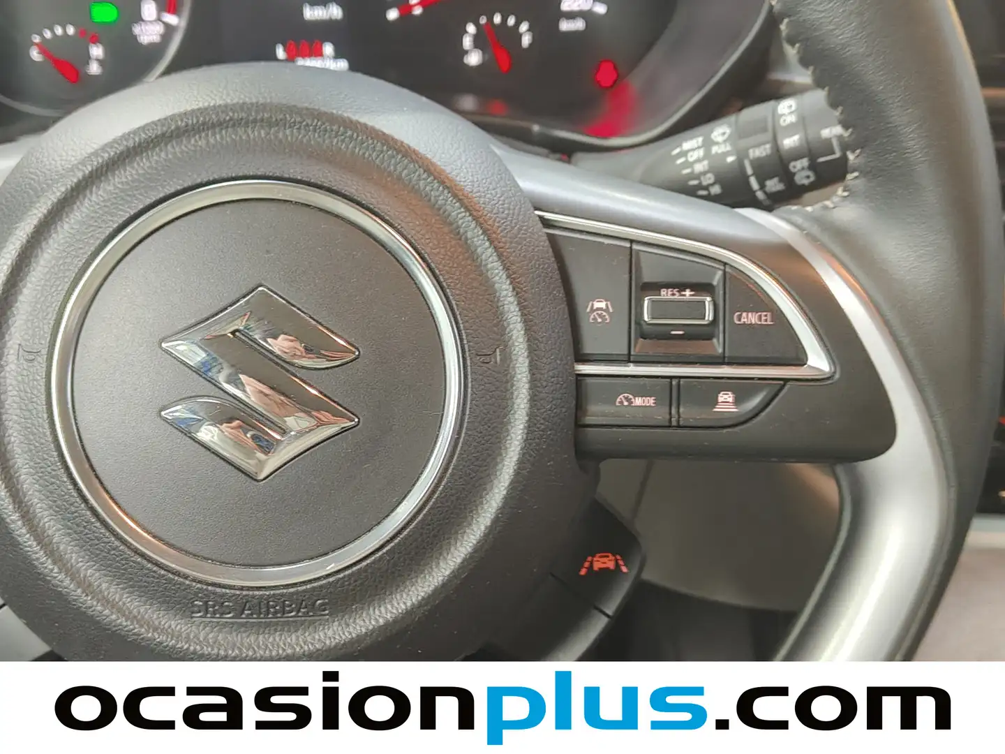 Foto Suzuki Swift Suzuki Swift 1.2 Mild Hybrid GLX (83 CV)