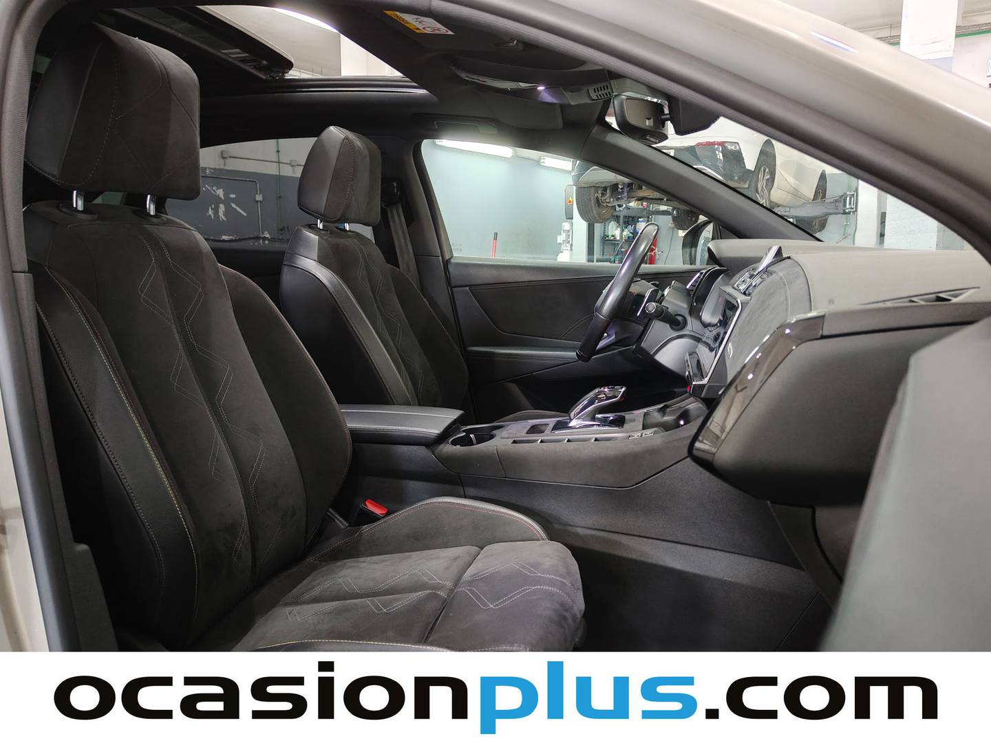 DS DS 7 Crossback DS DS7 Crossback E-Tense 300 Performance Line+ 4WD Auto (300 CV) 2022