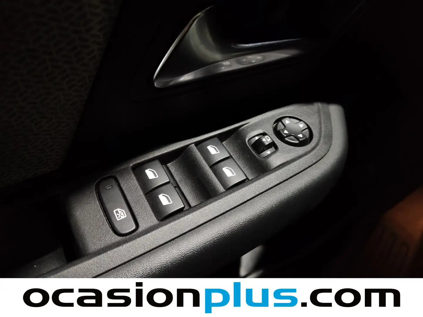 Foto Citroën C4 Citroen C4 PureTech 130 S&S Shine  (130 CV)