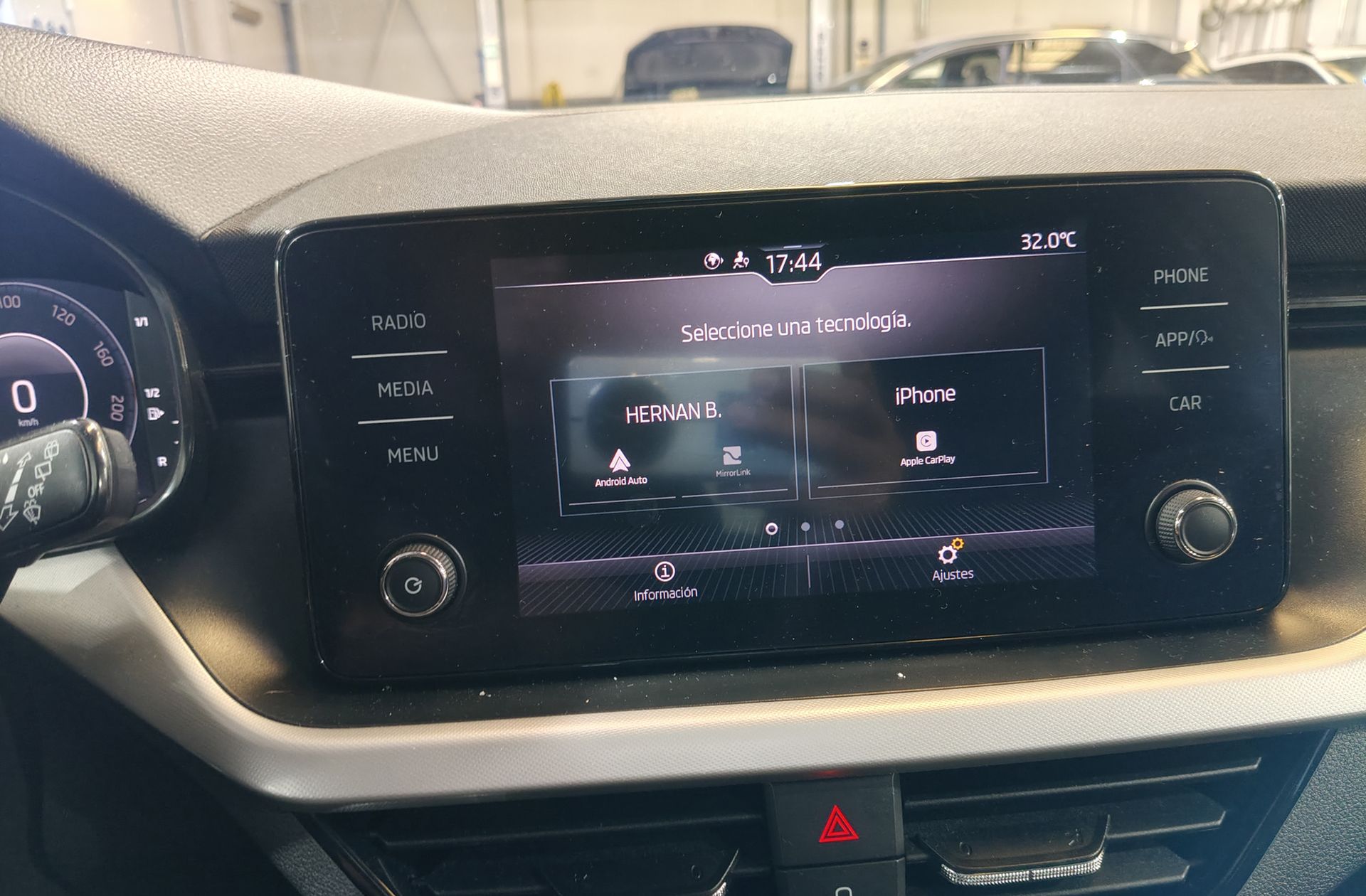 Škoda Kamiq 1.0 TSI Ambition - foto 7