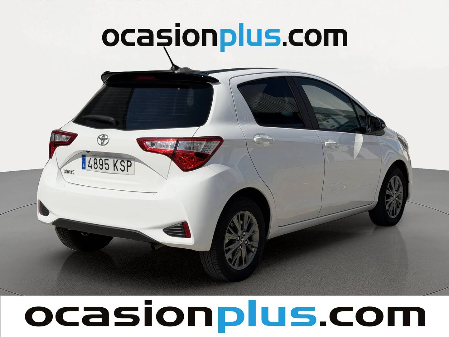 Foto trasera Toyota Yaris Toyota Yaris 1.5 Active (111 CV) izquierda